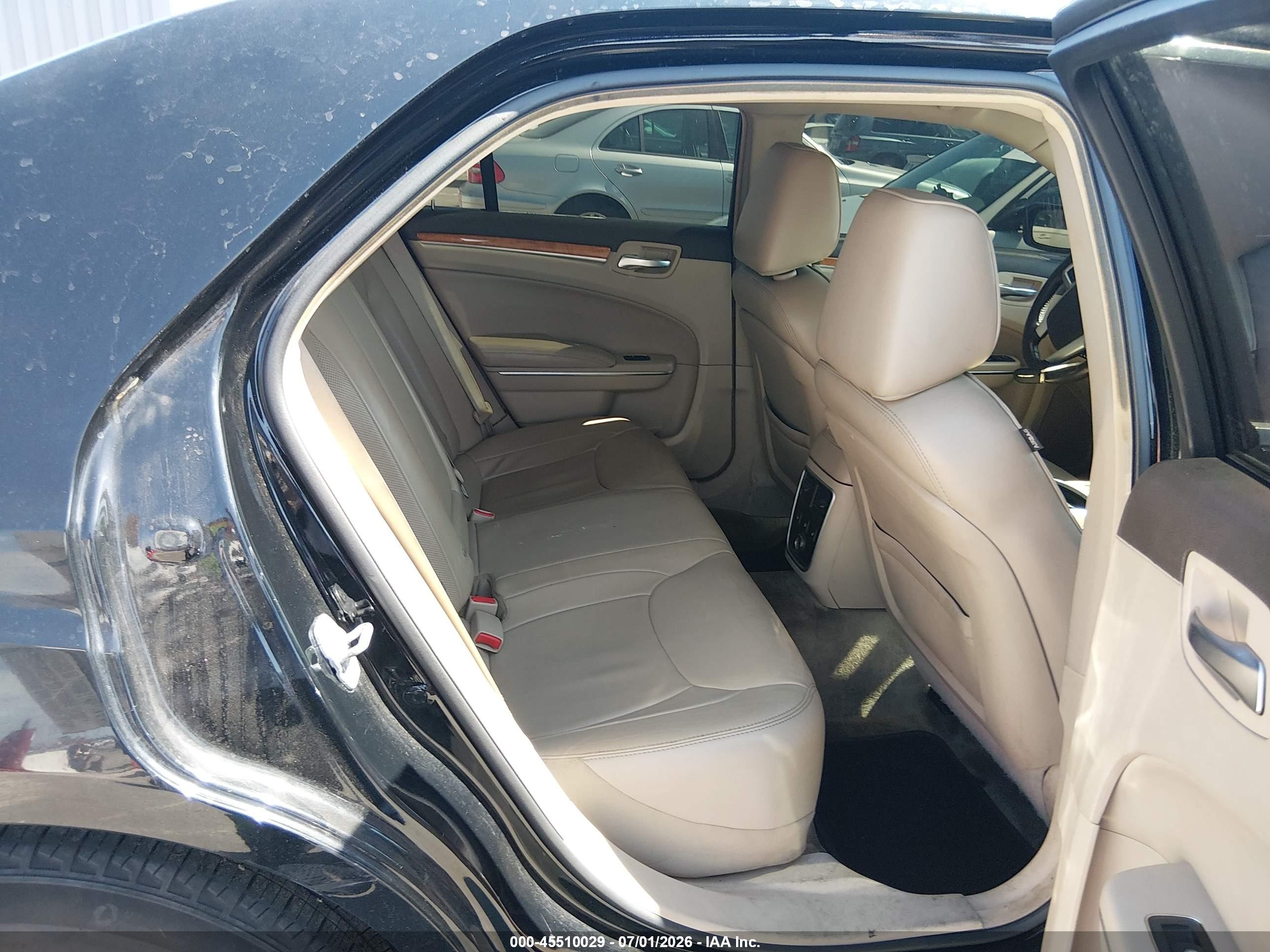 2014 Chrysler 300c   Черный vin: 2C3CCAET2EH217005