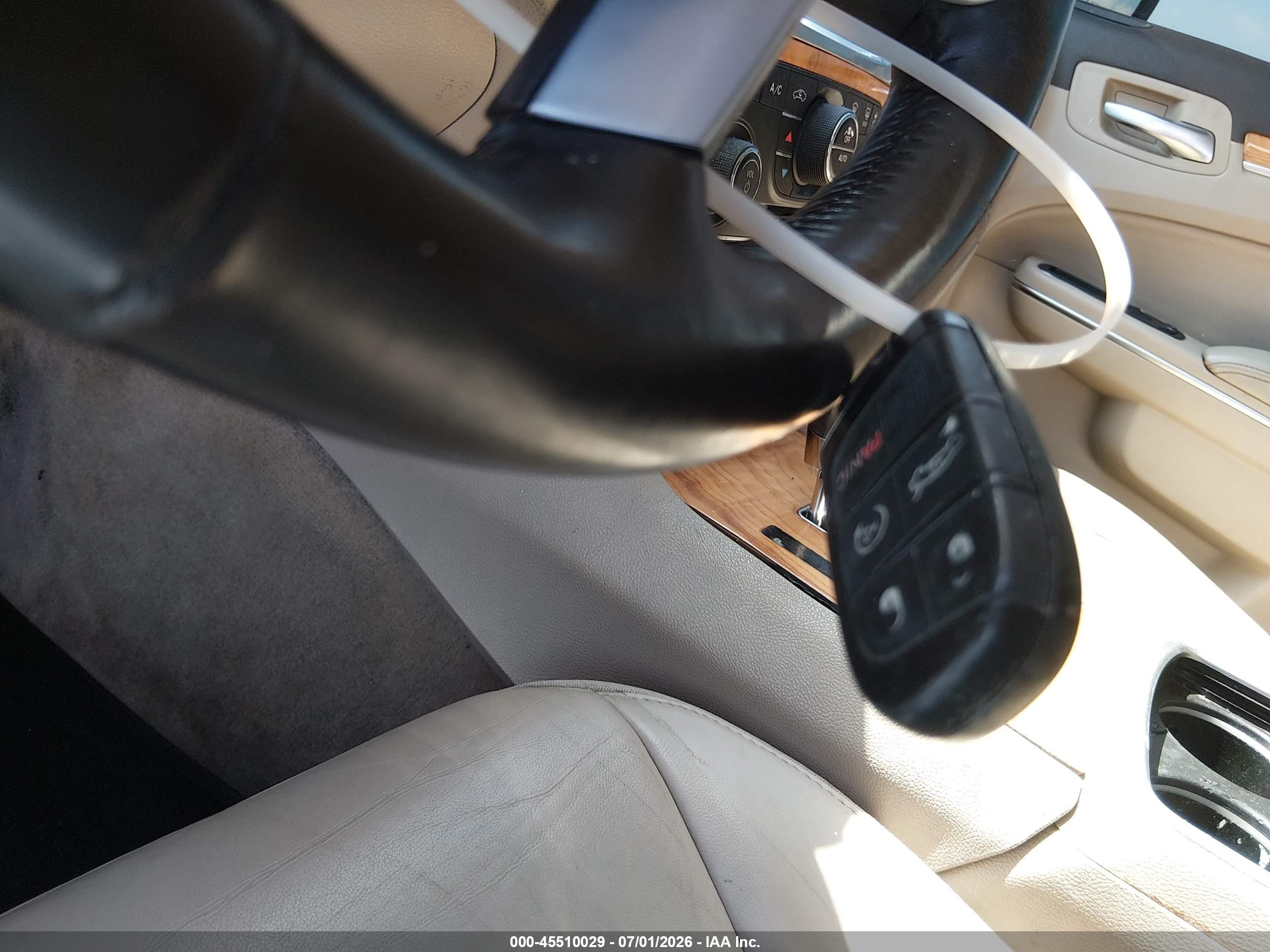 2014 Chrysler 300c   Черный vin: 2C3CCAET2EH217005