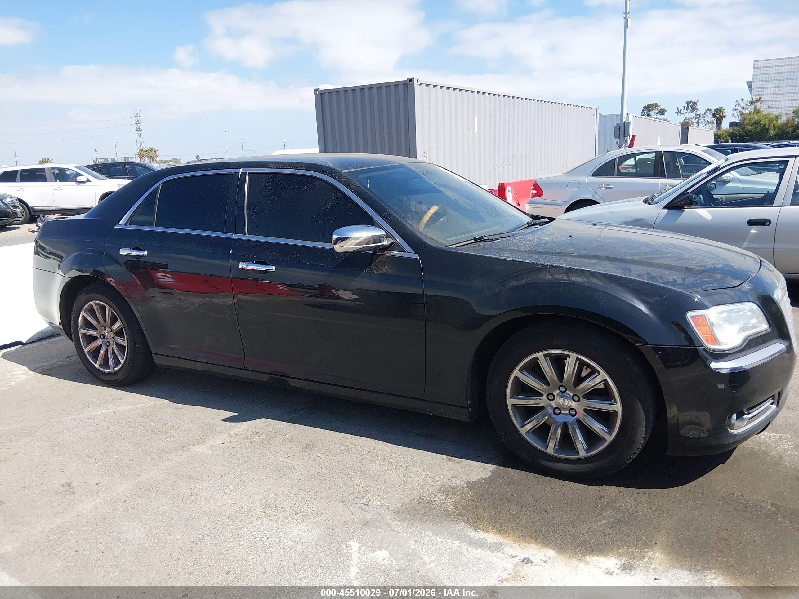 2014 Chrysler 300c   Черный vin: 2C3CCAET2EH217005