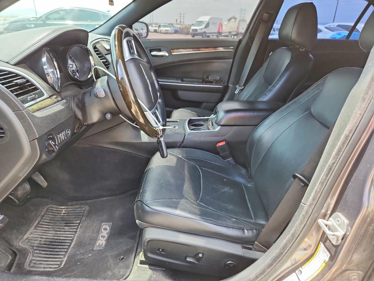 2014 Chrysler 300c Charcoal vin: 2C3CCAET3EH105040