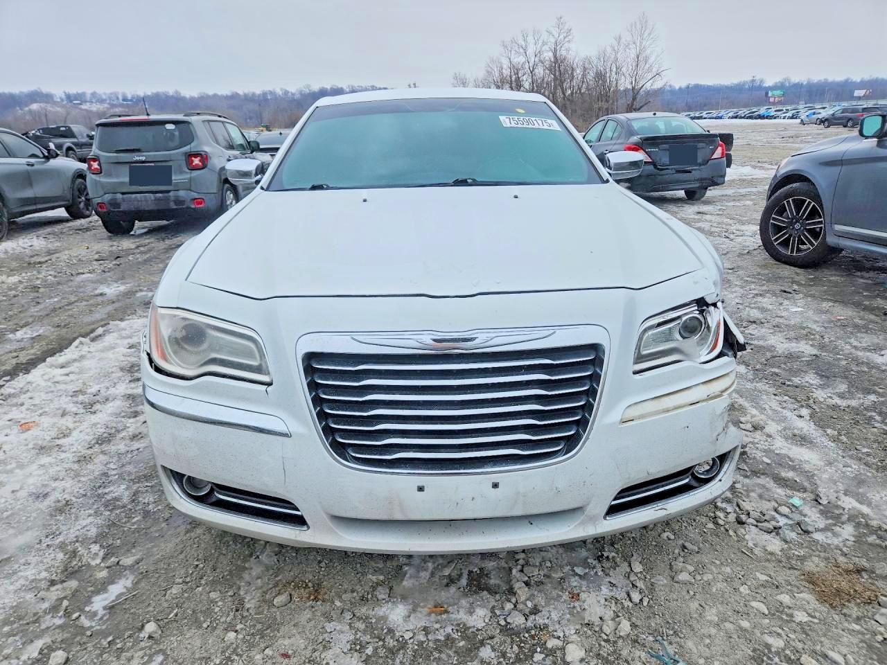 2014 Chrysler 300c White vin: 2C3CCAET3EH109217