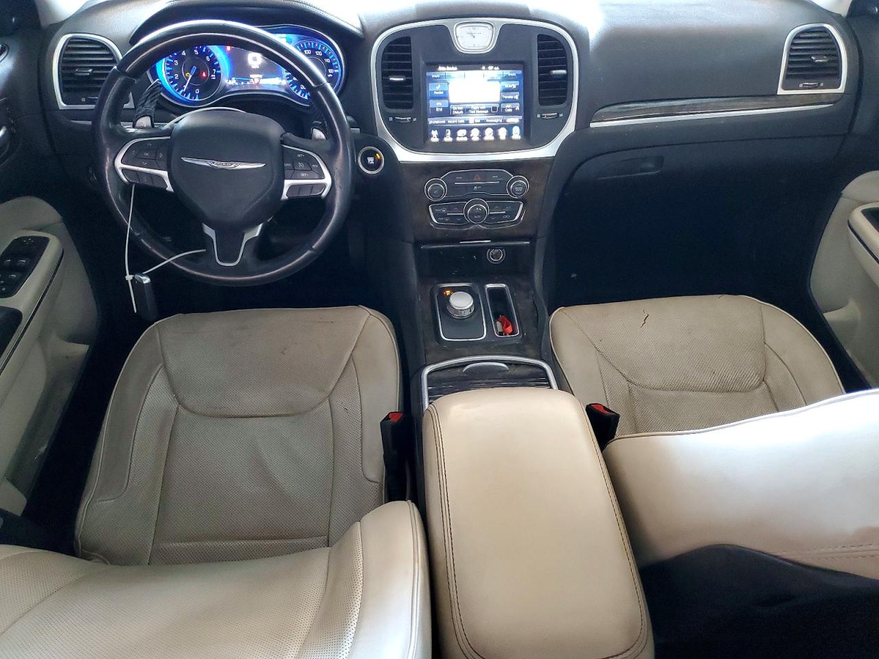2015 Chrysler 300c Черный vin: 2C3CCAET3FH848816