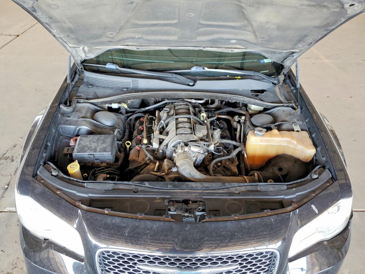 2015 Chrysler 300c Черный vin: 2C3CCAET3FH848816
