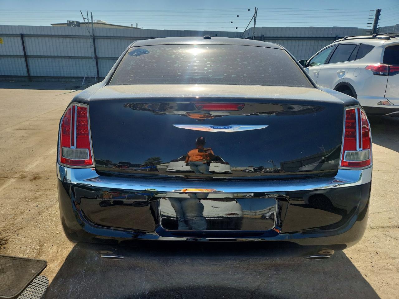 2013 Chrysler 300c Black vin: 2C3CCAET4DH541409