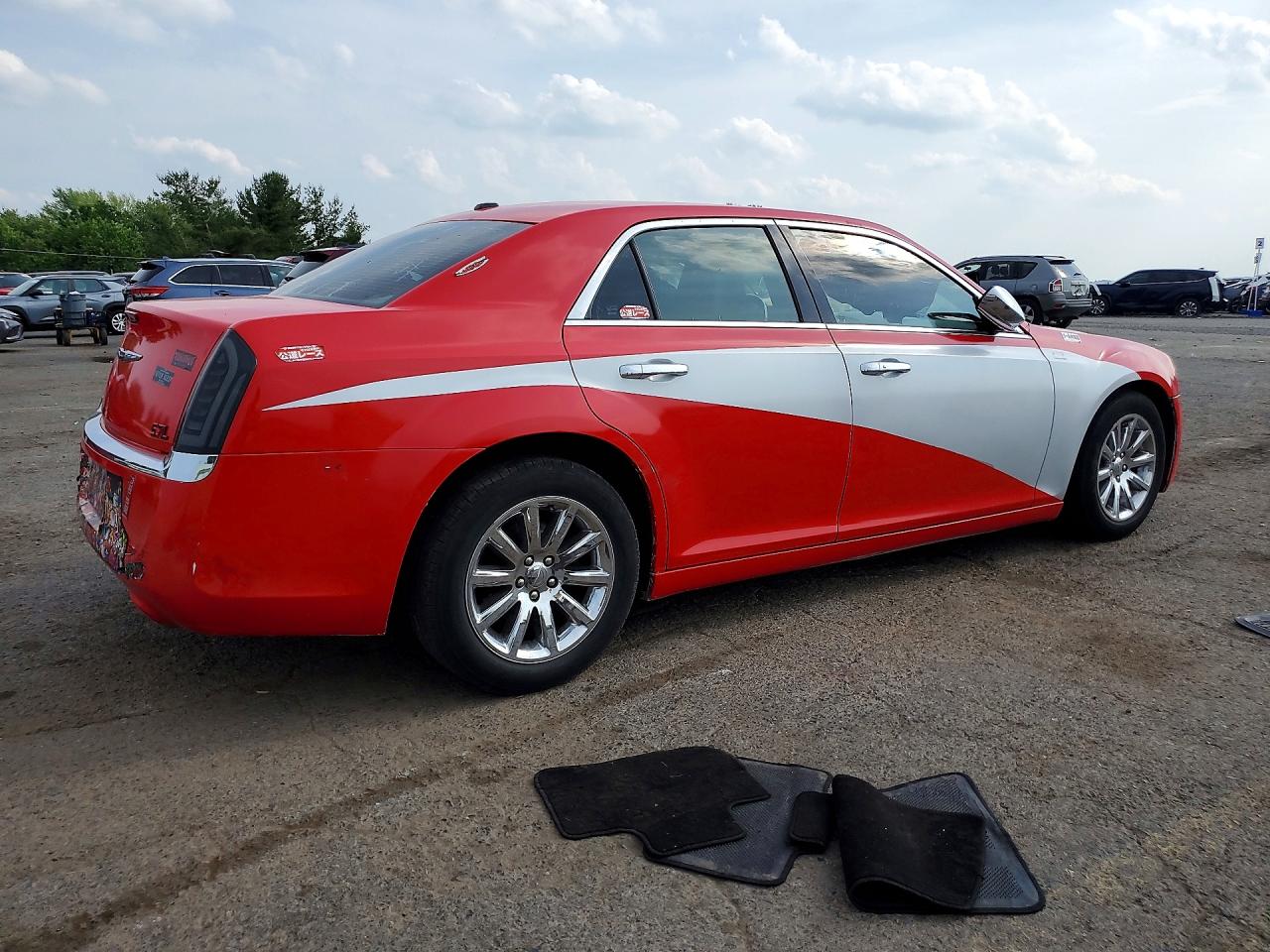 2013 Chrysler 300c Luxury Red vin: 2C3CCAET5DH661753