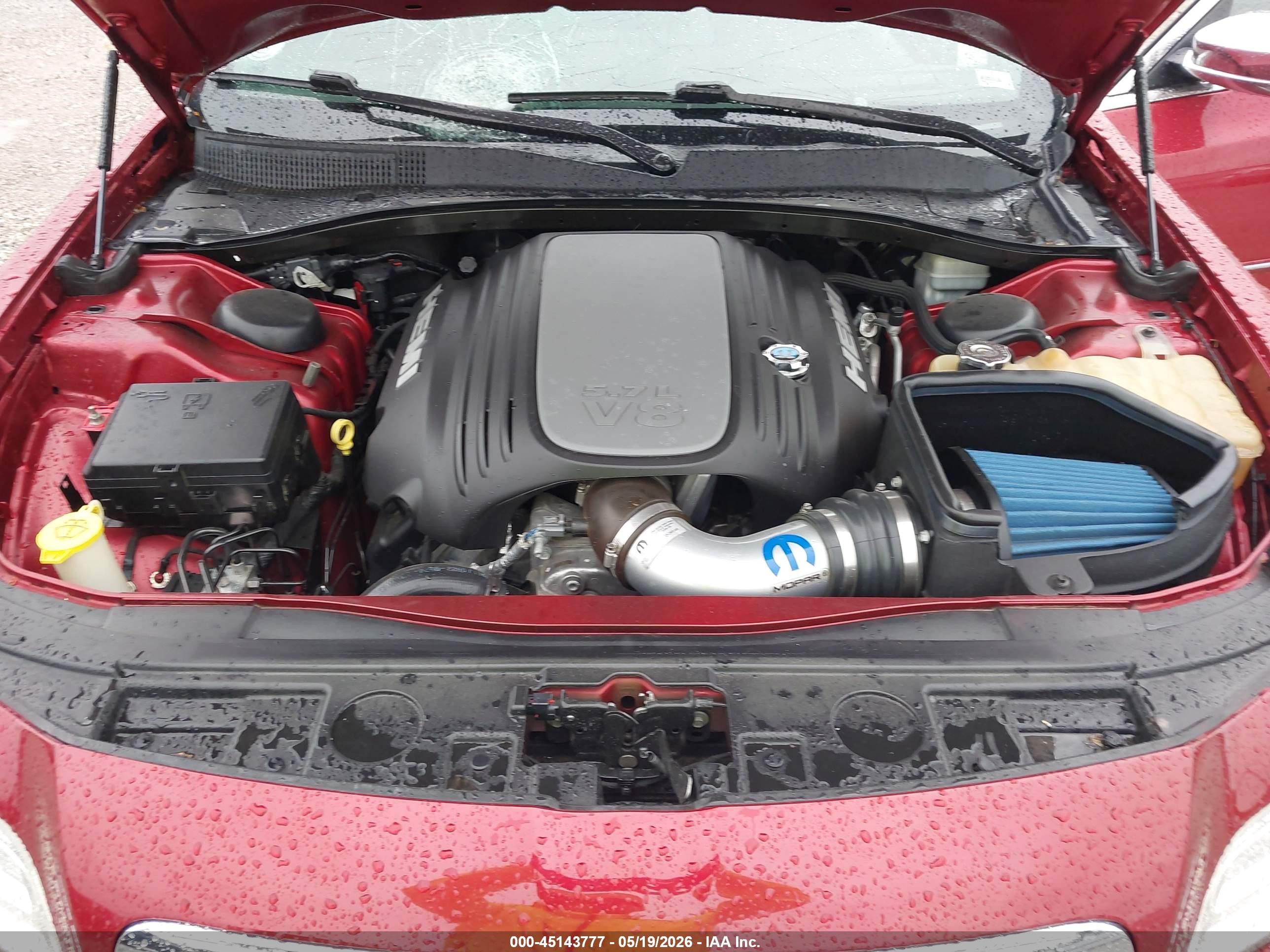 2012 Chrysler 300c   Red vin: 2C3CCAET6CH250067