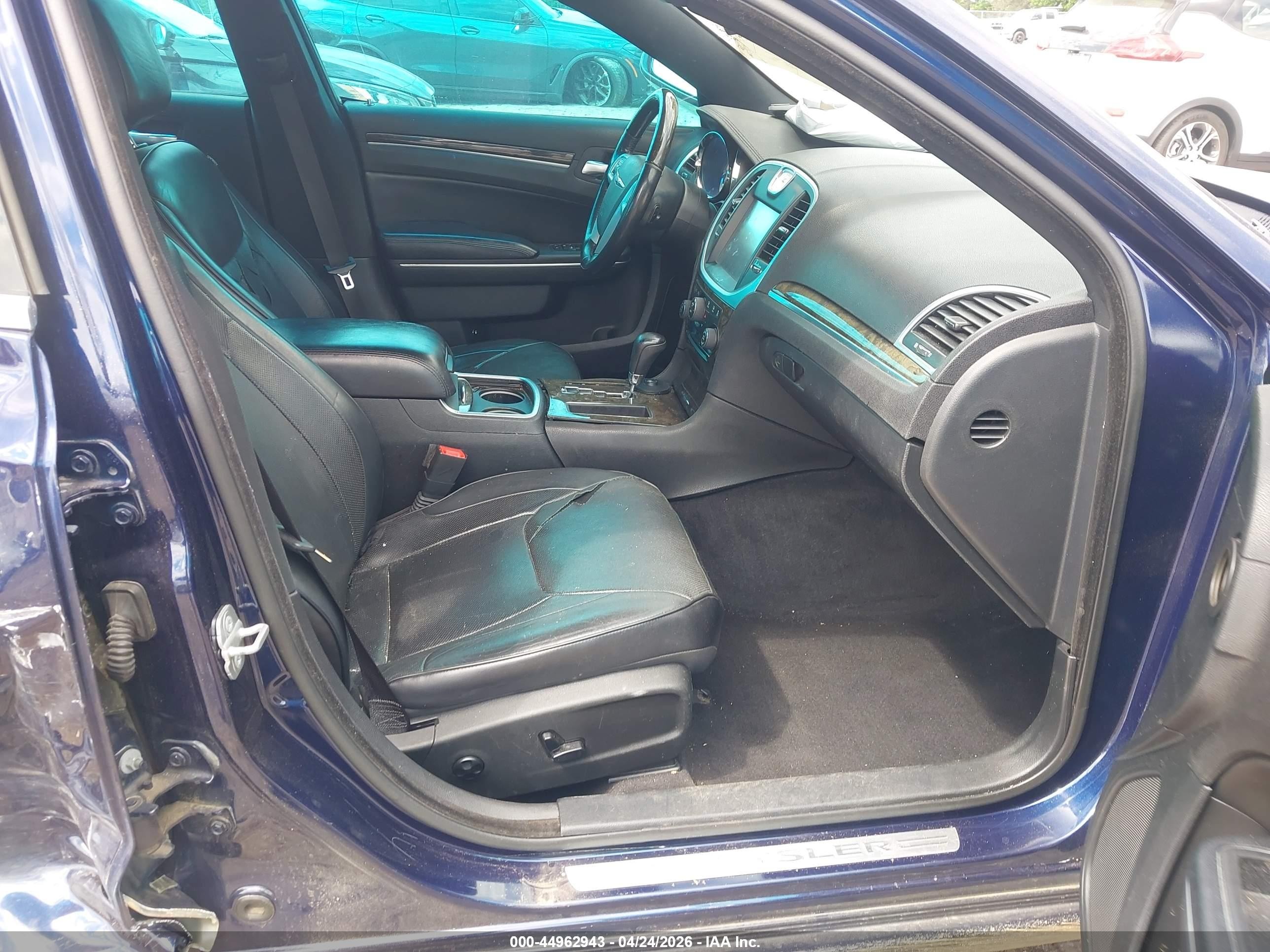 2014 Chrysler 300c   Dark Blue vin: 2C3CCAET7EH169937