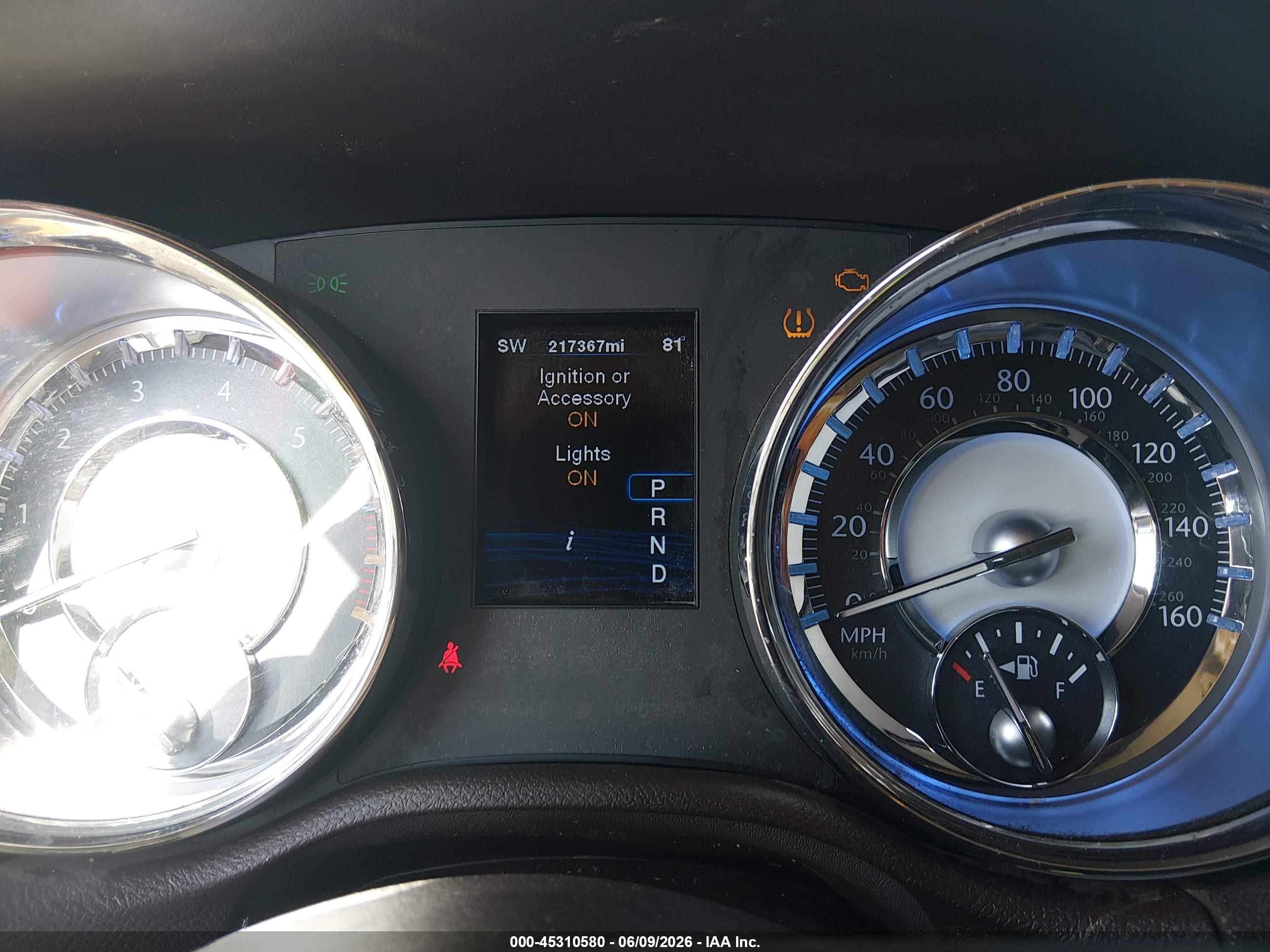 2012 Chrysler 300c   Gray vin: 2C3CCAET8CH109002