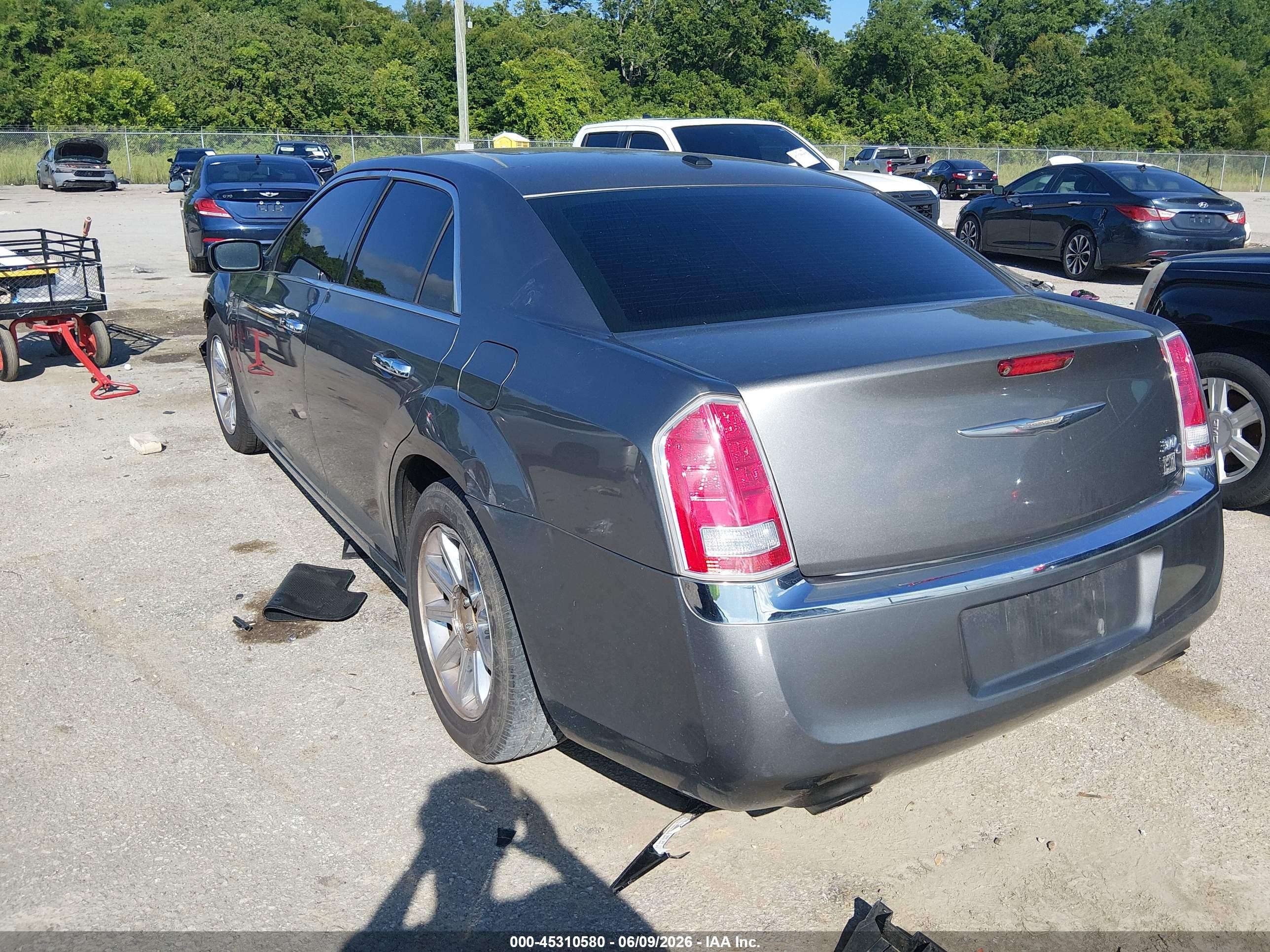 2012 Chrysler 300c   Gray vin: 2C3CCAET8CH109002