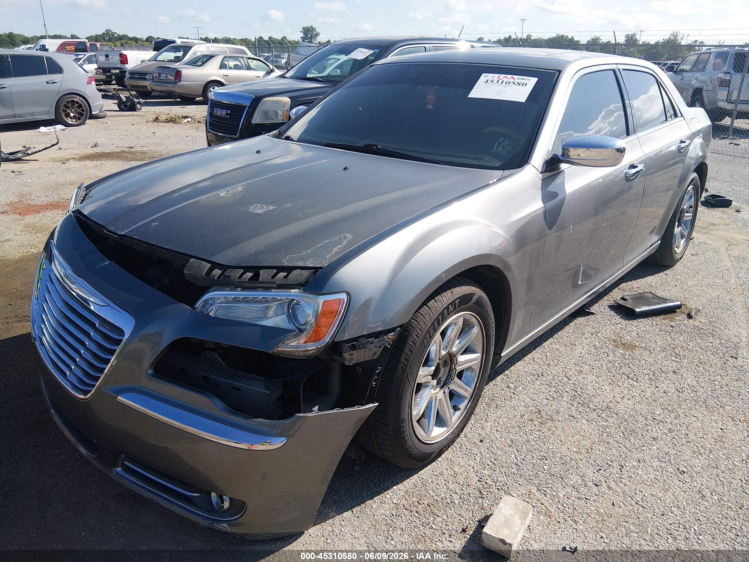 2012 Chrysler 300c   Gray vin: 2C3CCAET8CH109002