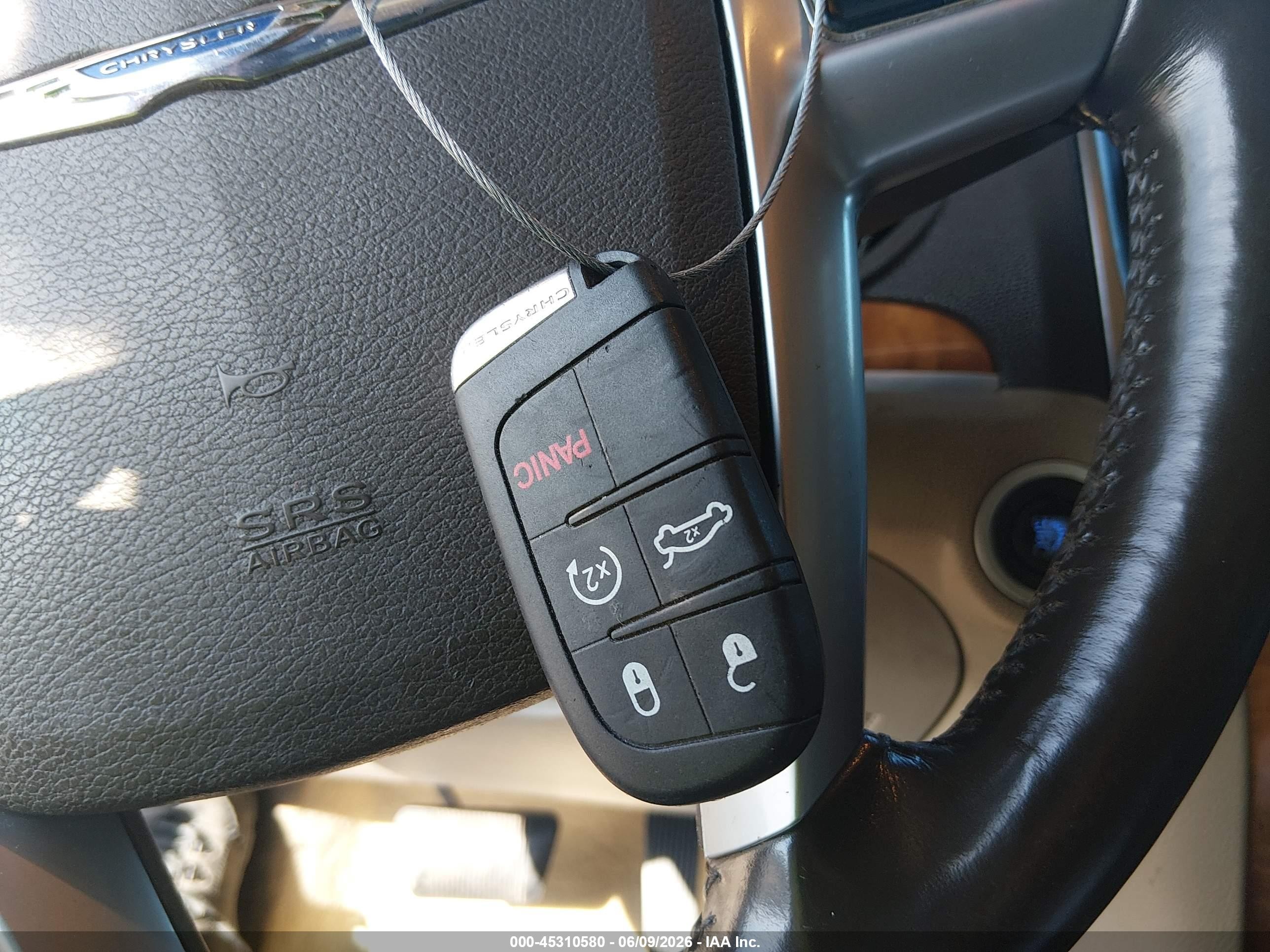 2012 Chrysler 300c   Gray vin: 2C3CCAET8CH109002