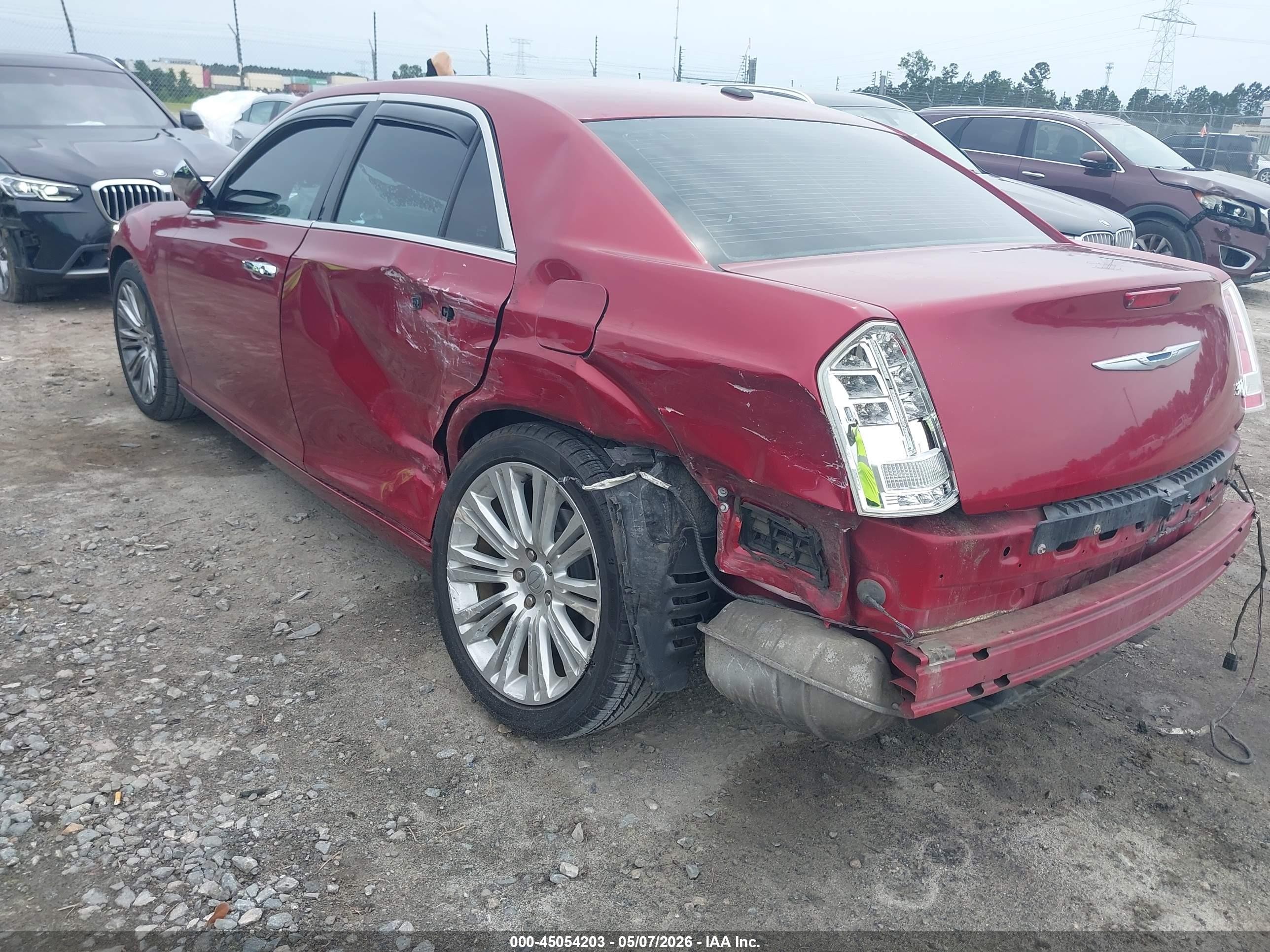 2012 Chrysler 300c Бордовый vin: 2C3CCAET8CH264245