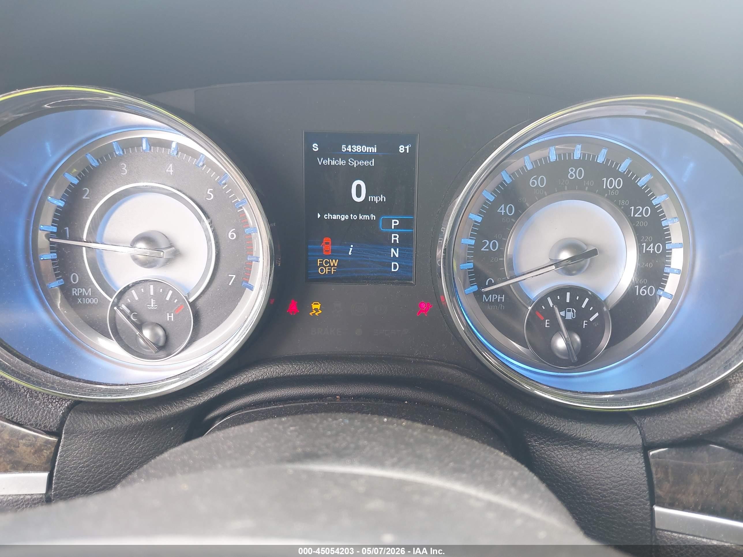 2012 Chrysler 300c Бордовый vin: 2C3CCAET8CH264245