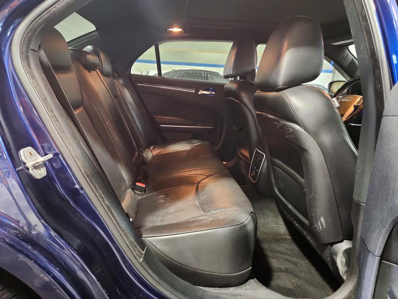 2013 Chrysler 300c Blue vin: 2C3CCAET9DH577757