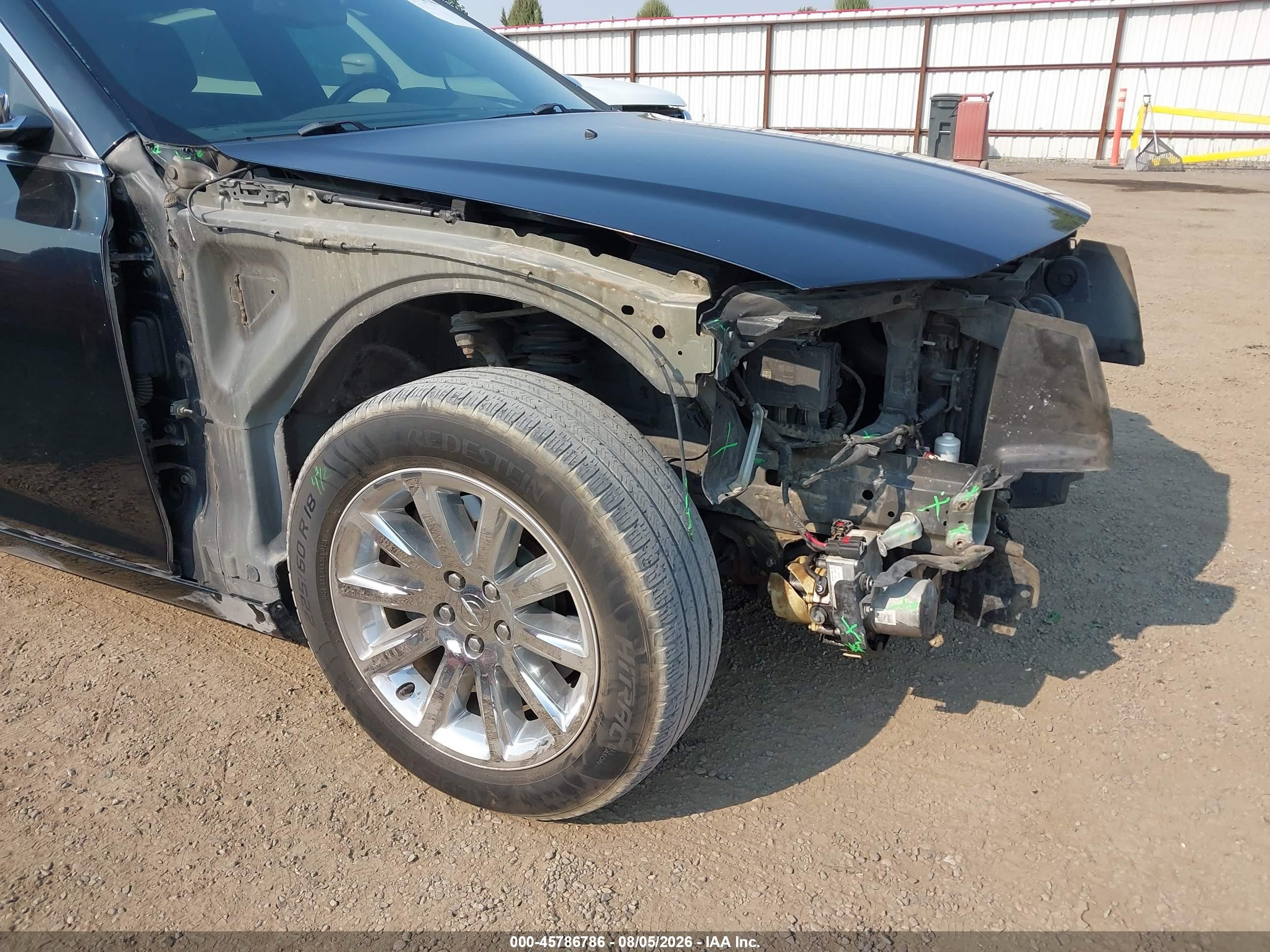 2012 Chrysler 300c   Black vin: 2C3CCAETXCH264845