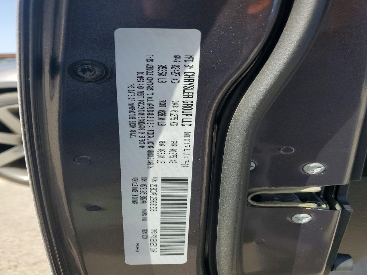 2014 Chrysler 300 Srt-8 Gray vin: 2C3CCAFJ2EH331339