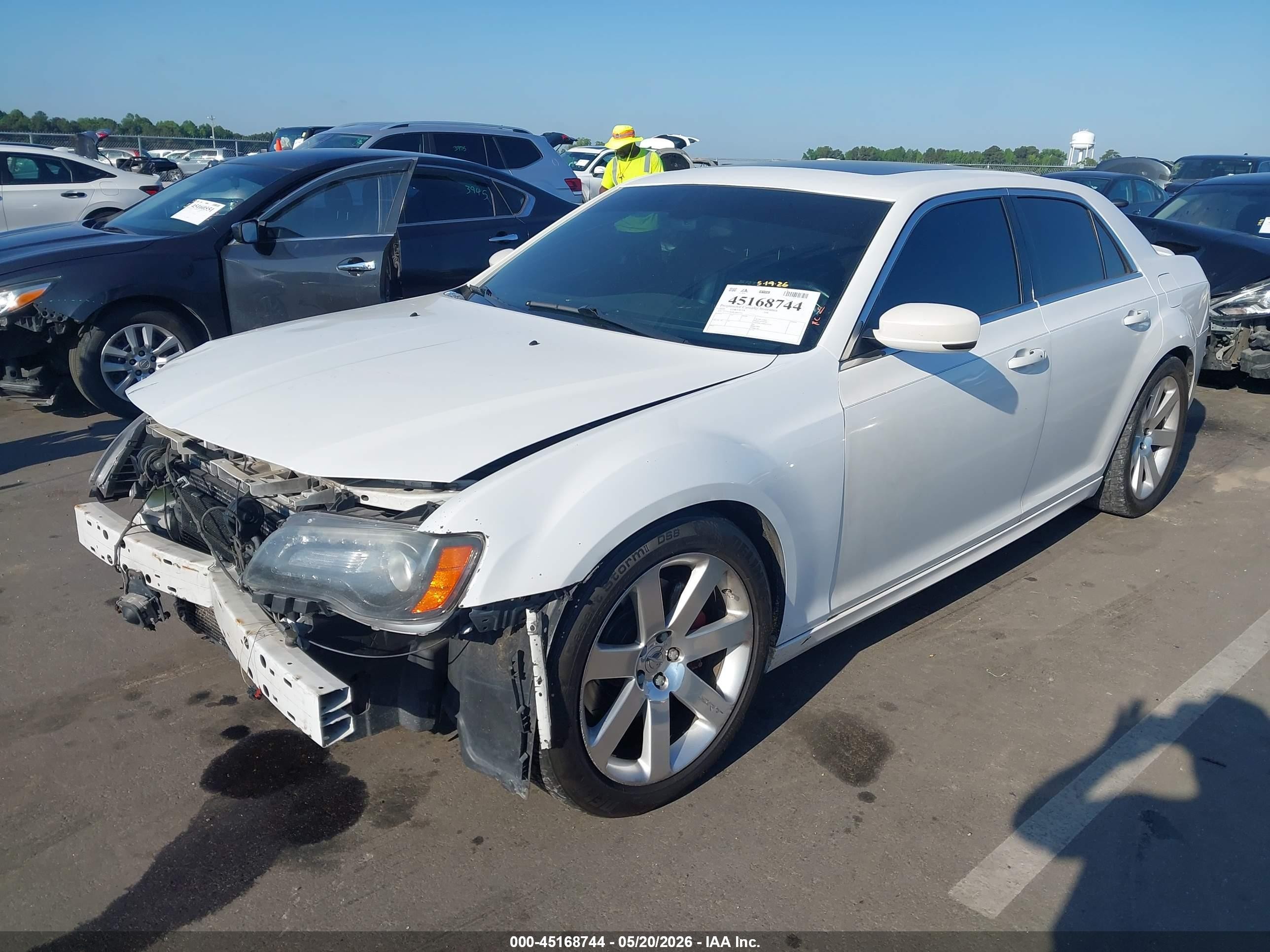 2012 Chrysler 300 Srt8 White vin: 2C3CCAFJ4CH801352