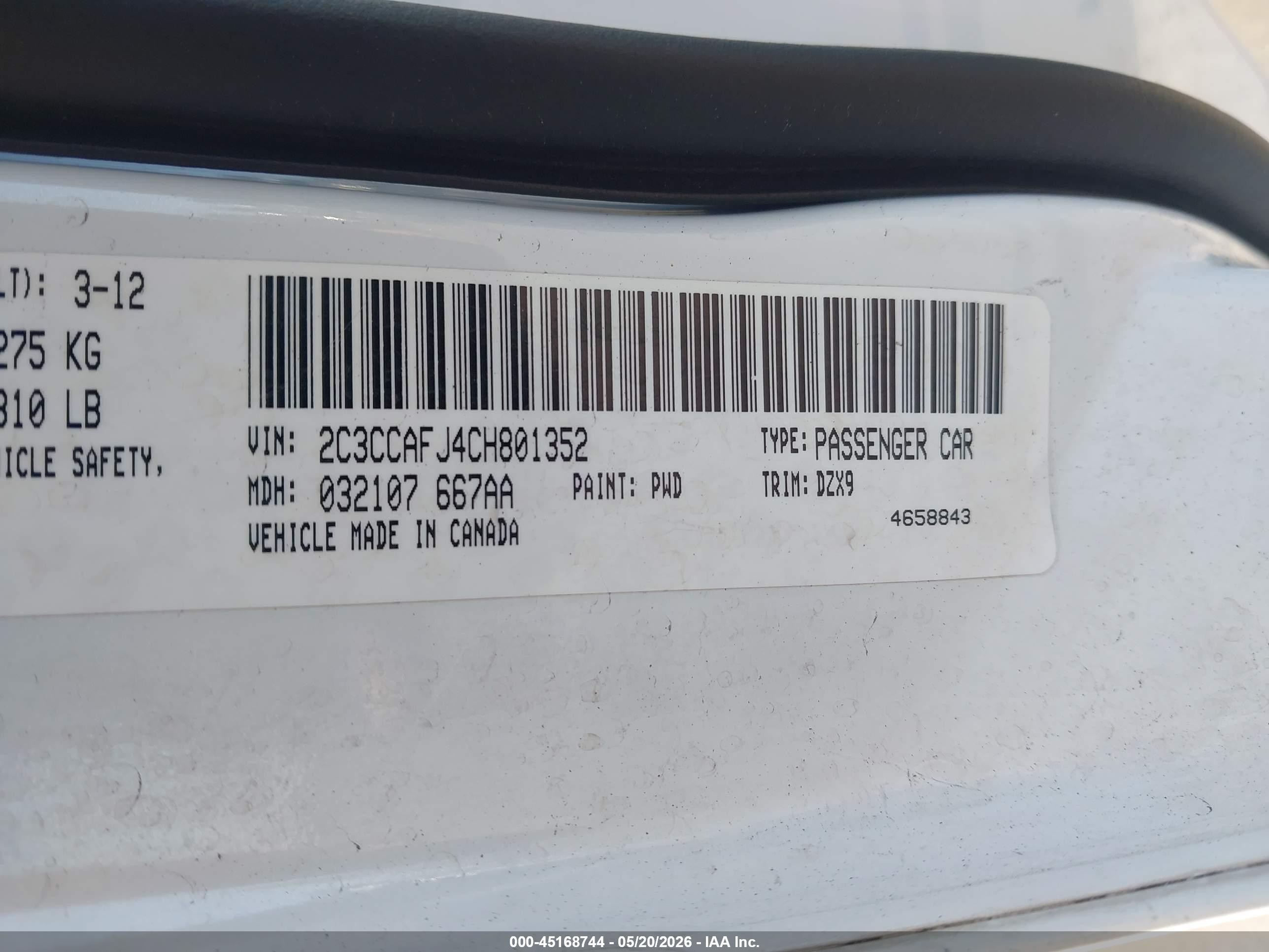 2012 Chrysler 300 Srt8 White vin: 2C3CCAFJ4CH801352