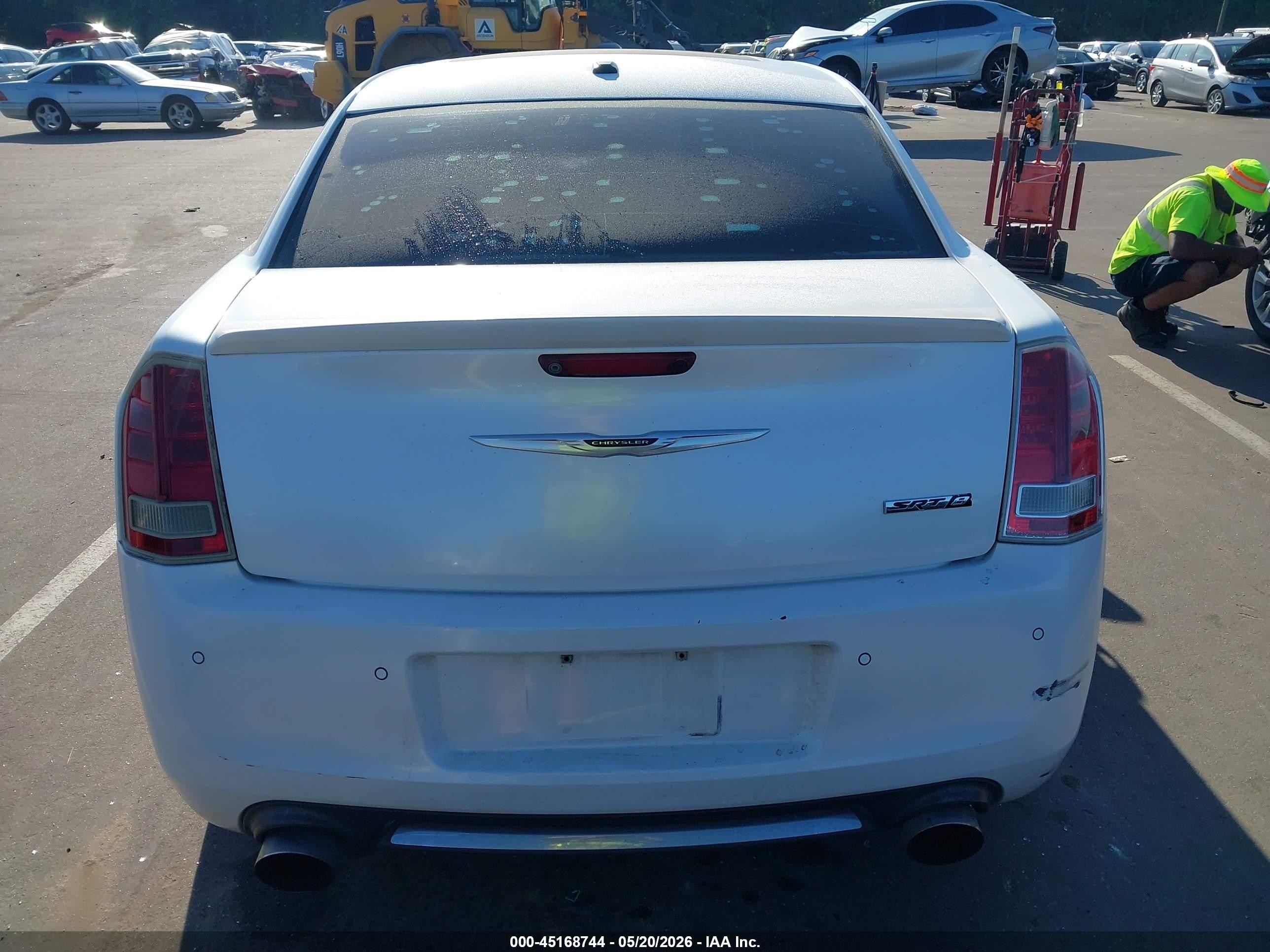 2012 Chrysler 300 Srt8 White vin: 2C3CCAFJ4CH801352