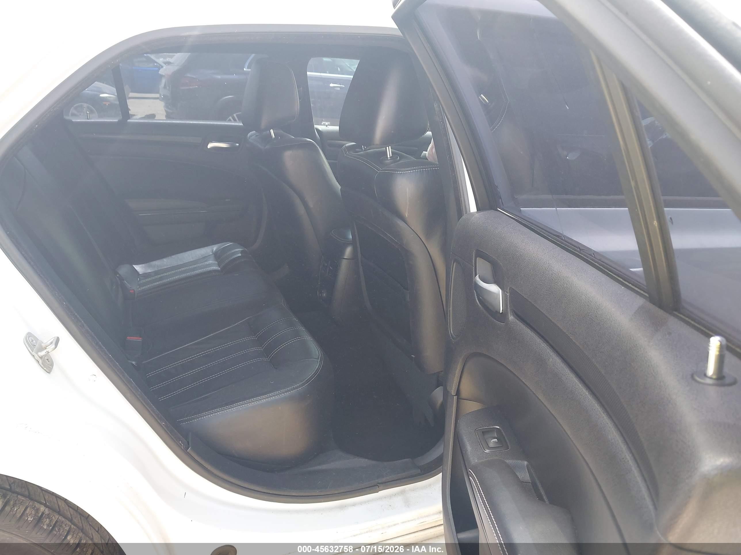 2014 Chrysler 300 300s Белый vin: 2C3CCAGG0EH297730