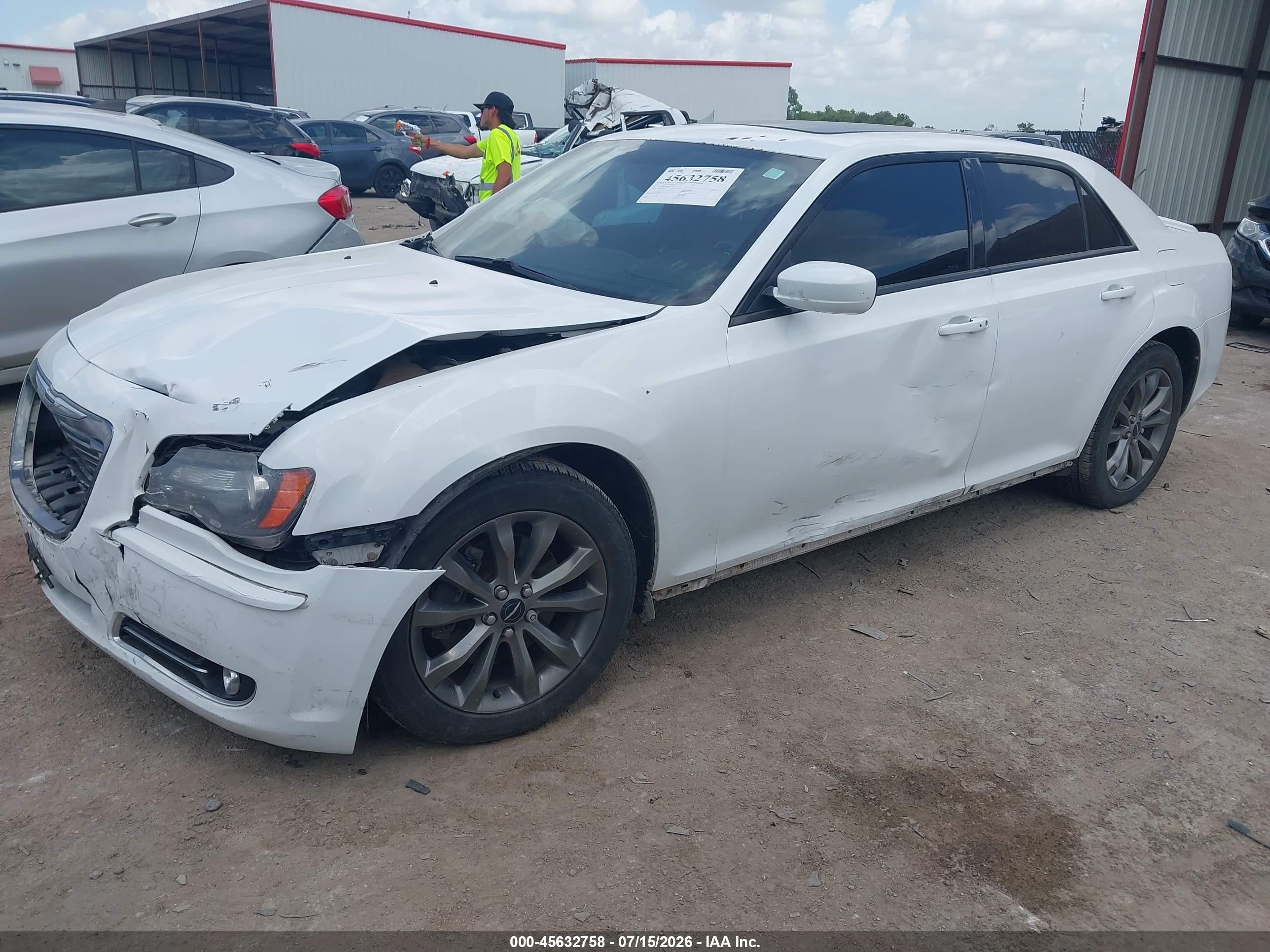 2014 Chrysler 300 300s Белый vin: 2C3CCAGG0EH297730