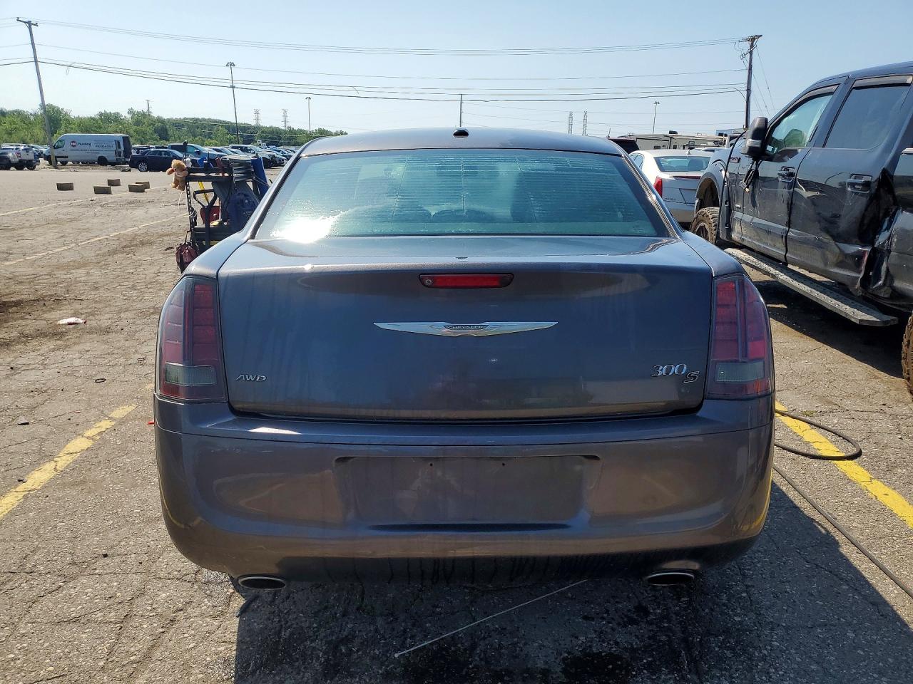 2014 Chrysler 300 S Gray vin: 2C3CCAGG0EH383894