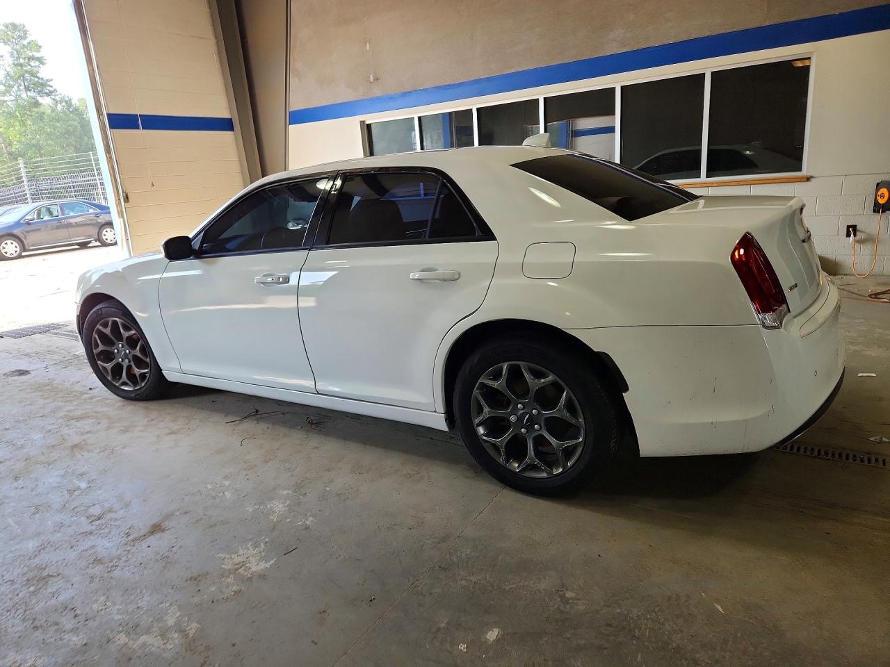2017 Chrysler 300 S Белый vin: 2C3CCAGG0HH582660