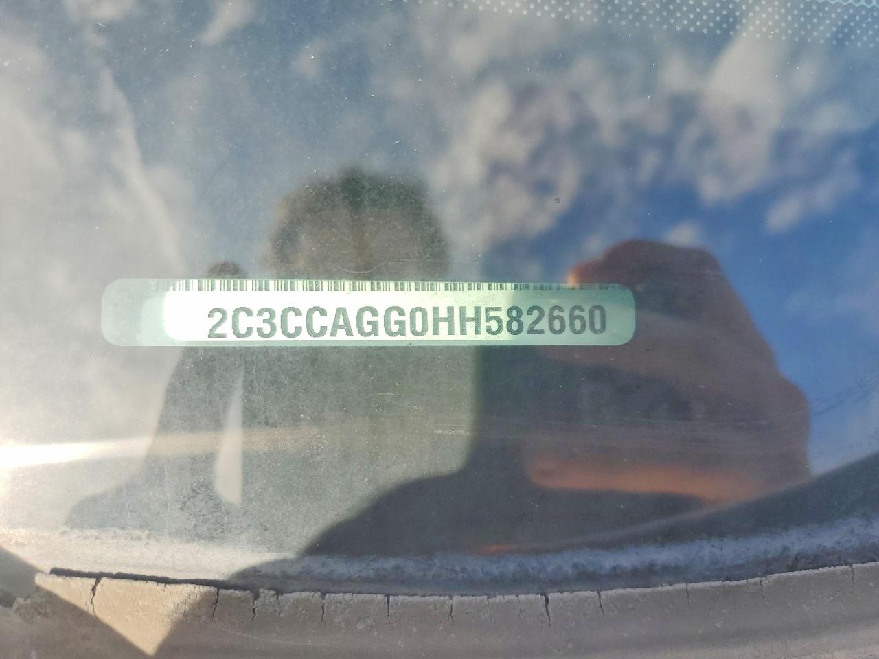 2017 Chrysler 300 S Белый vin: 2C3CCAGG0HH582660