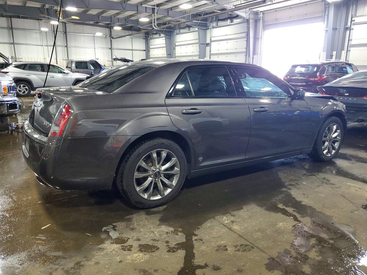 2014 Chrysler 300 S Gray vin: 2C3CCAGG1EH383547