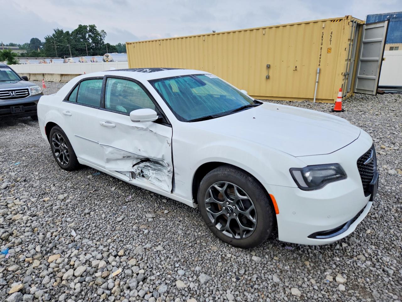 2015 Chrysler 300 S White vin: 2C3CCAGG1FH854095