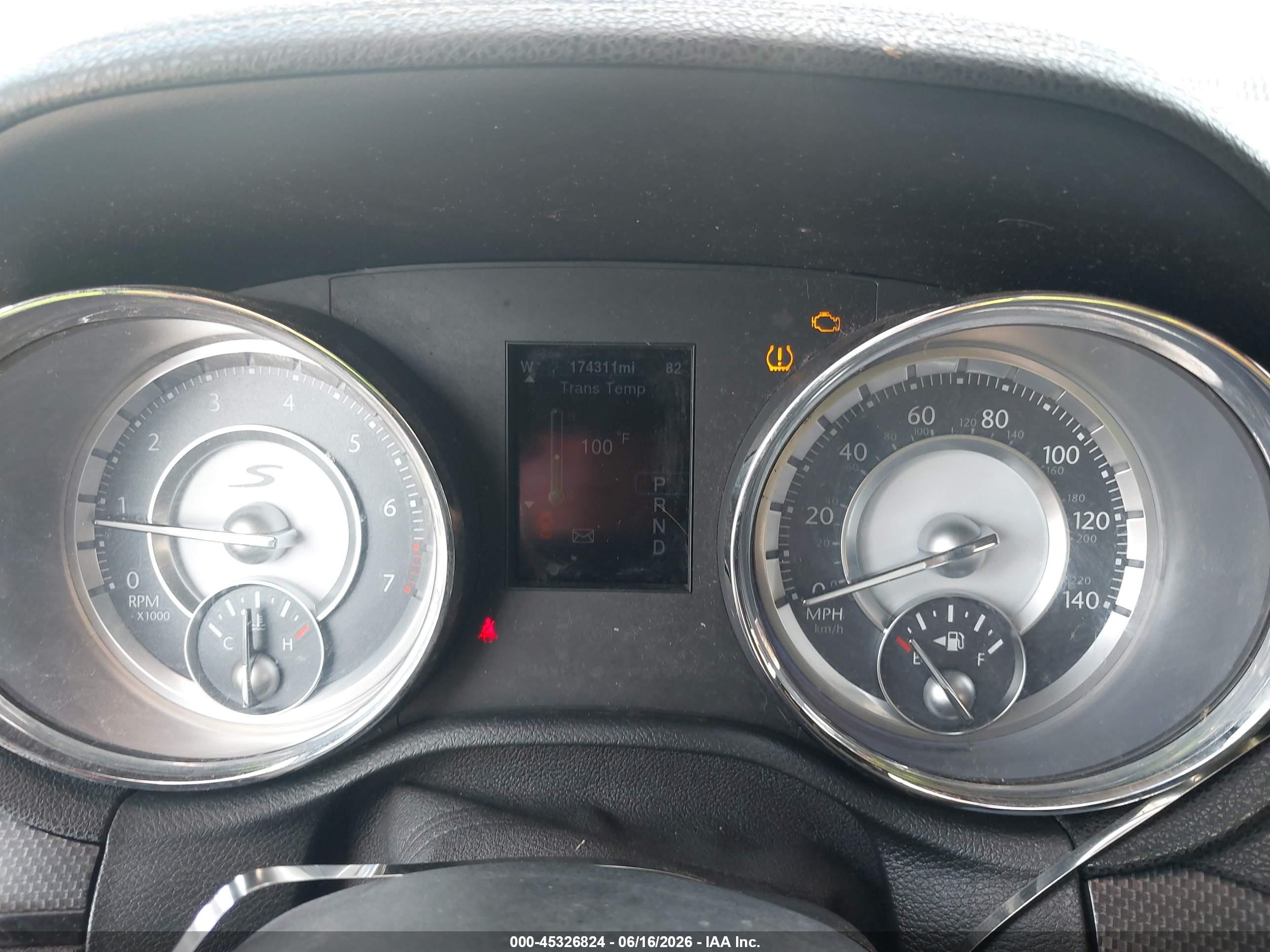 2014 Chrysler 300 300s Red vin: 2C3CCAGG2EH361525