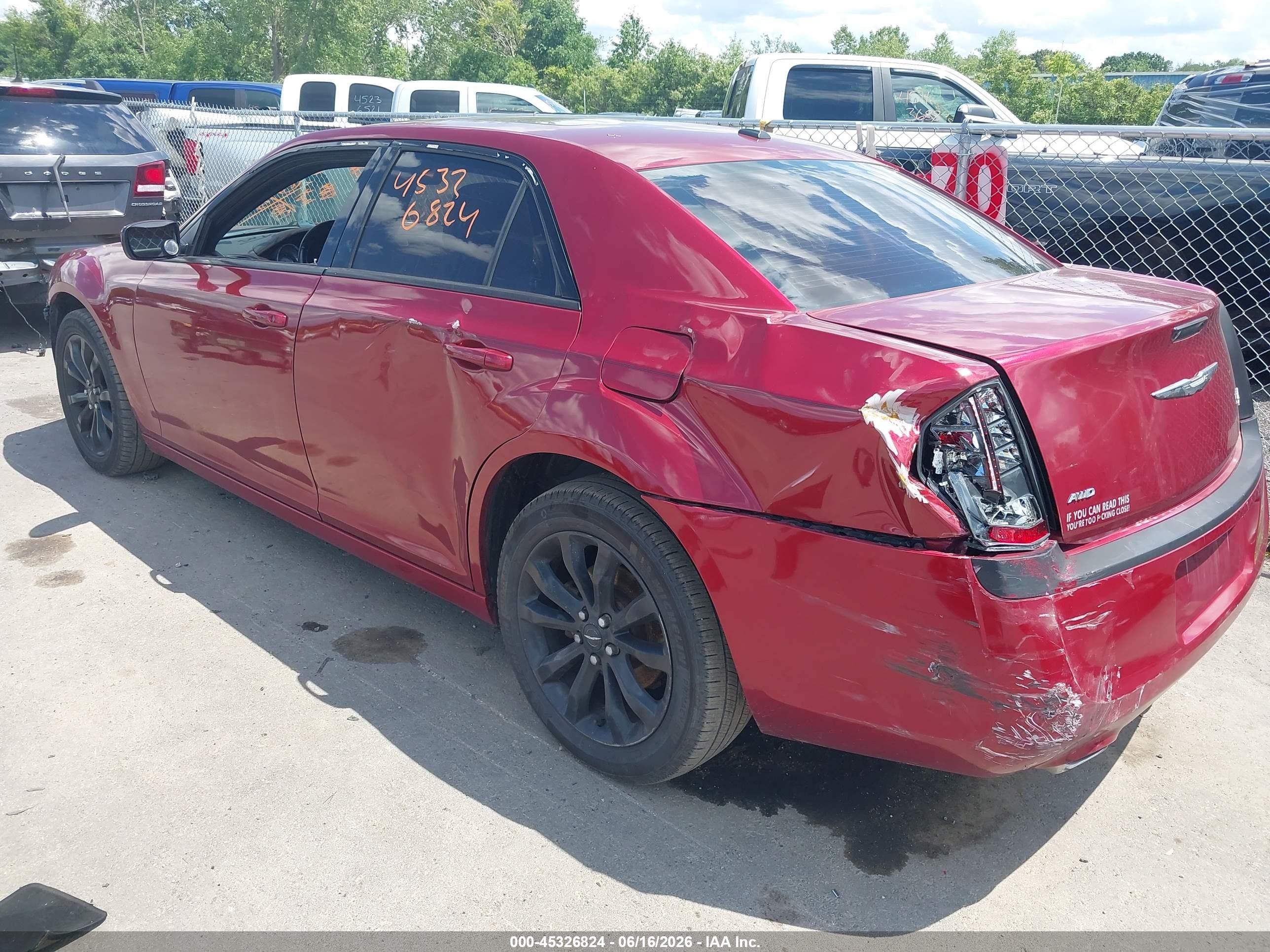 2014 Chrysler 300 300s Red vin: 2C3CCAGG2EH361525