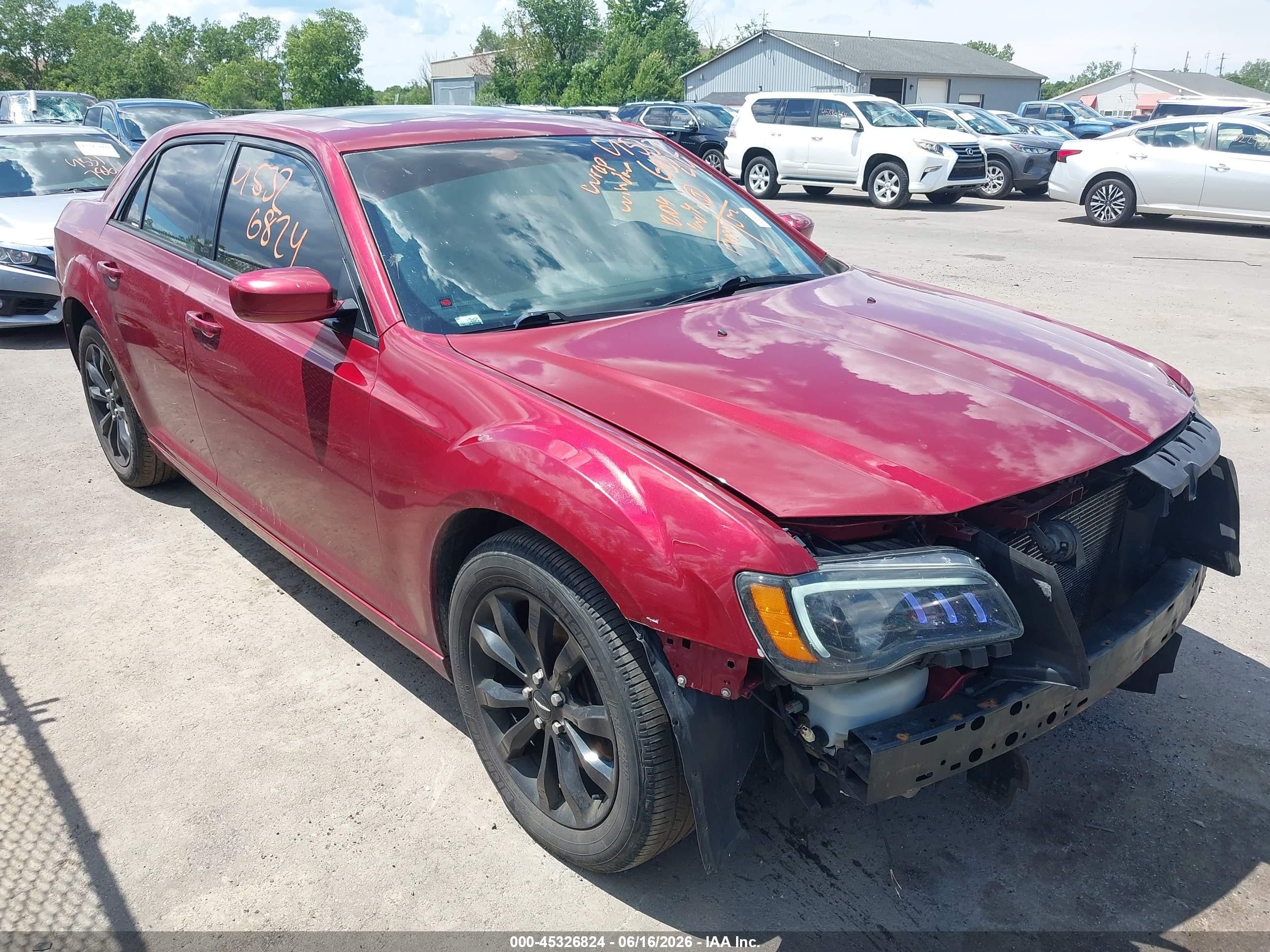 2014 Chrysler 300 300s Red vin: 2C3CCAGG2EH361525
