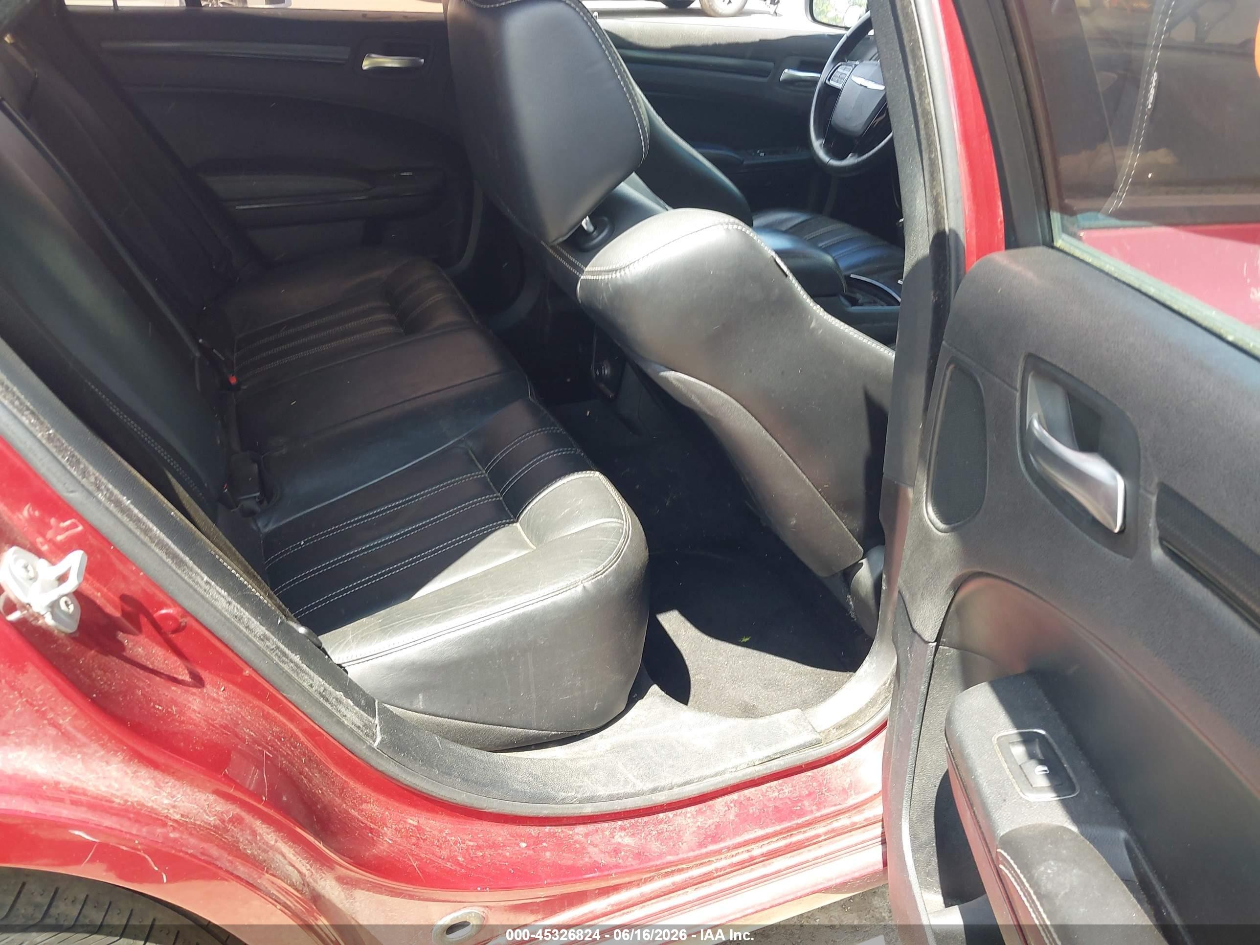 2014 Chrysler 300 300s Red vin: 2C3CCAGG2EH361525