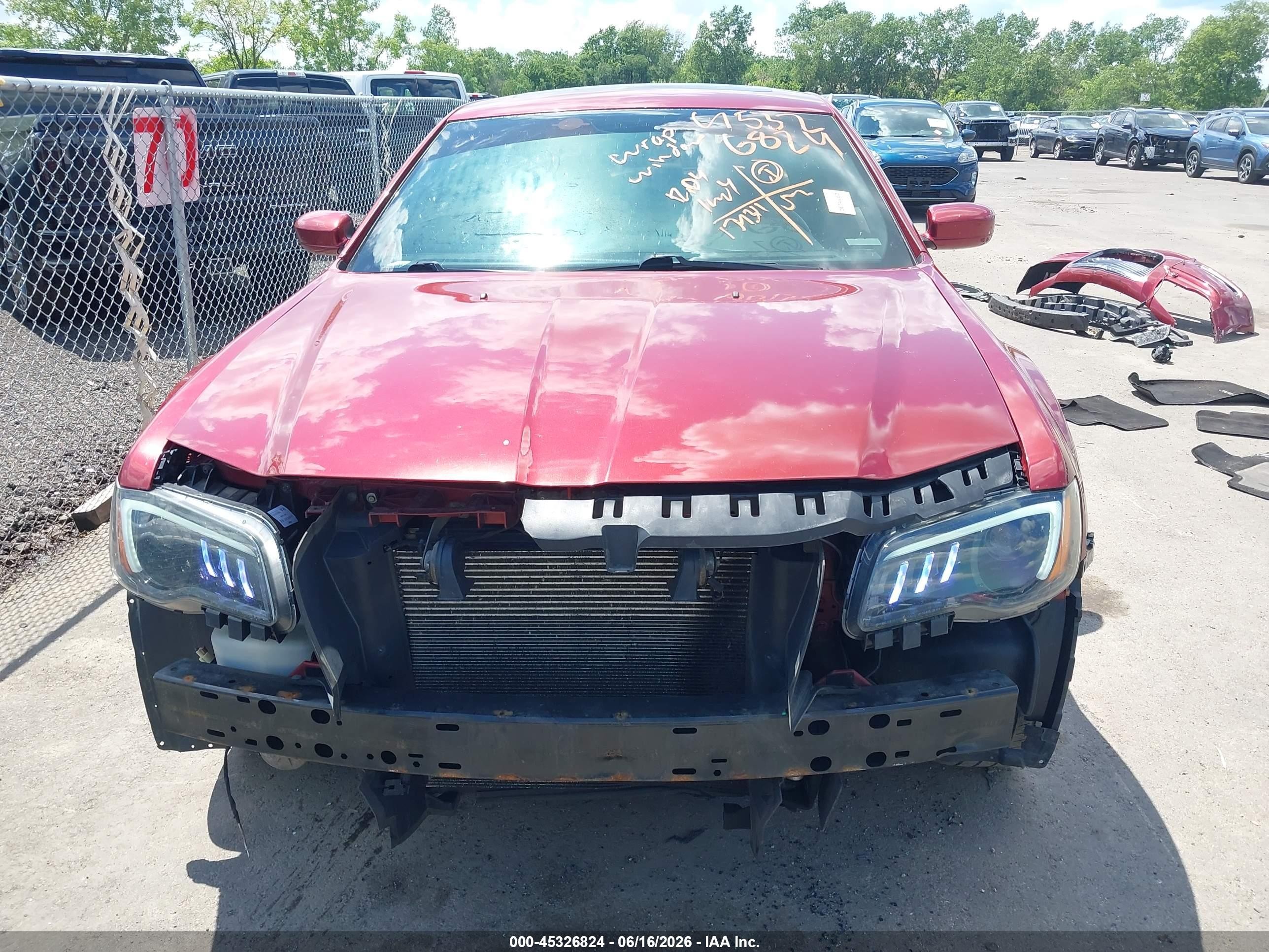 2014 Chrysler 300 300s Red vin: 2C3CCAGG2EH361525