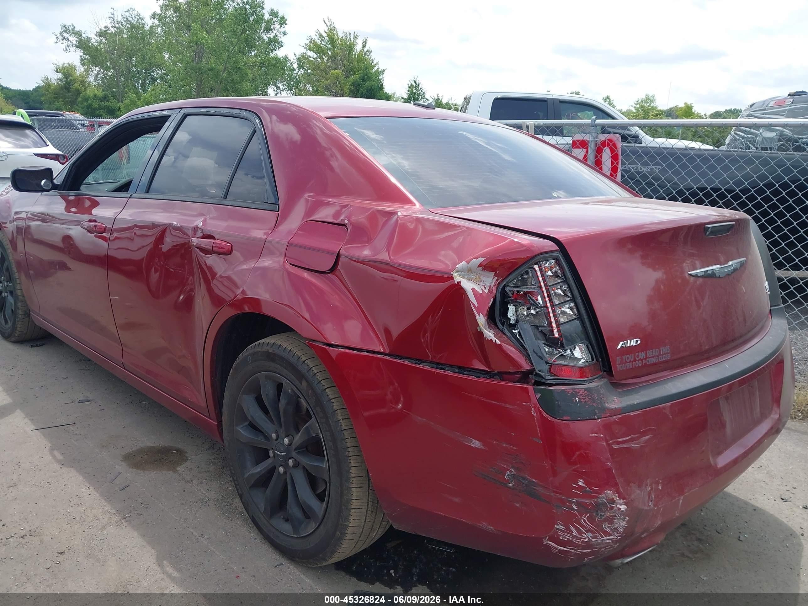 2014 Chrysler 300 300s Red vin: 2C3CCAGG2EH361525
