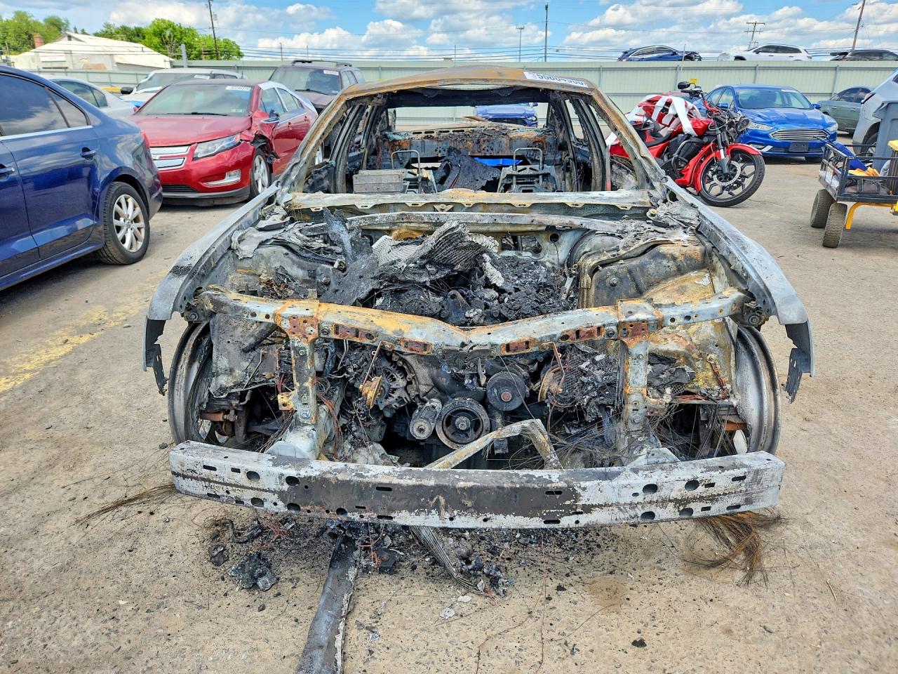 2015 Chrysler 300 S Burn vin: 2C3CCAGG2FH899742