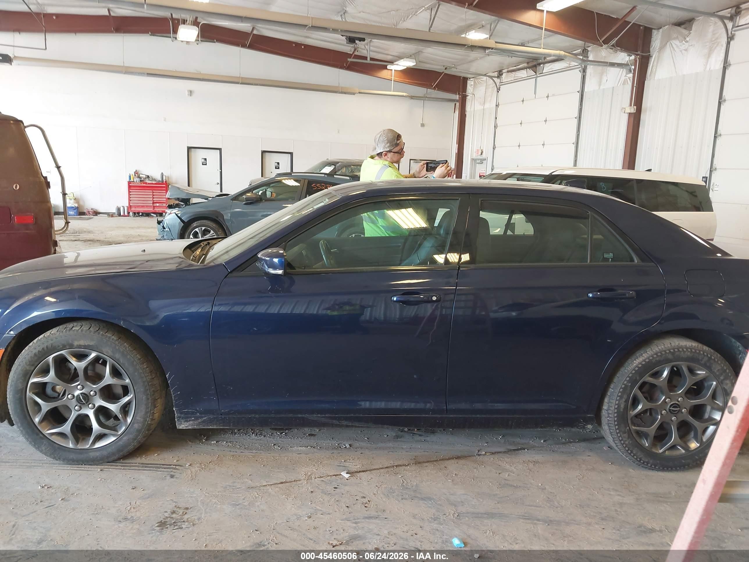 2015 Chrysler 300 S Blue vin: 2C3CCAGG3FH922963