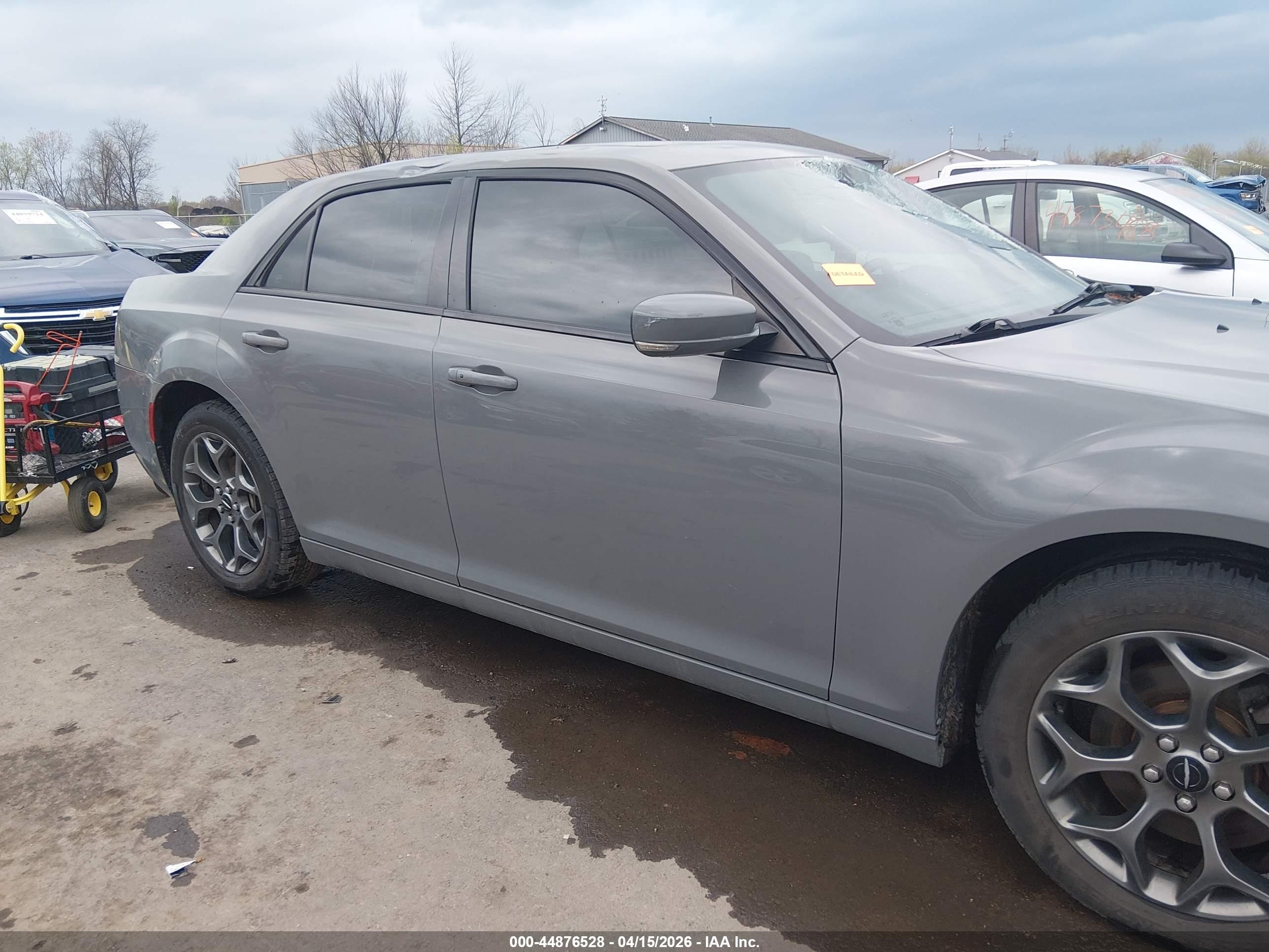 2017 Chrysler 300 300s Awd Gray vin: 2C3CCAGG3HH604120