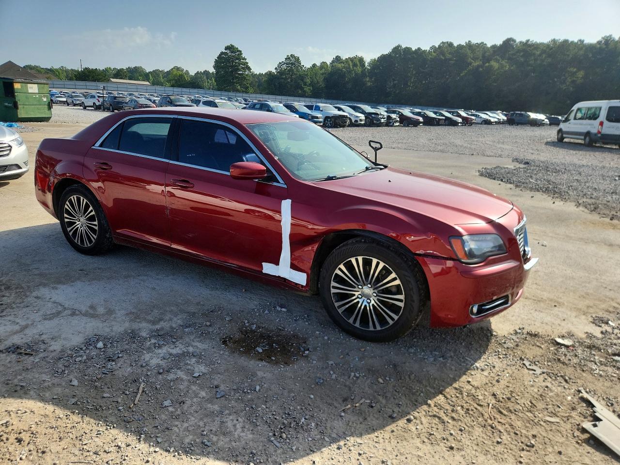 2014 Chrysler 300 S Красный vin: 2C3CCAGG4EH203784