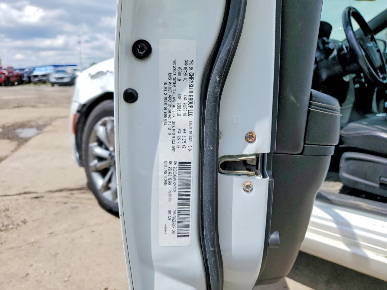 2014 Chrysler 300 S White vin: 2C3CCAGG4EH297732