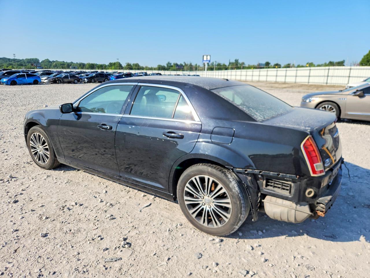 2014 Chrysler 300 S Черный vin: 2C3CCAGG5EH142266