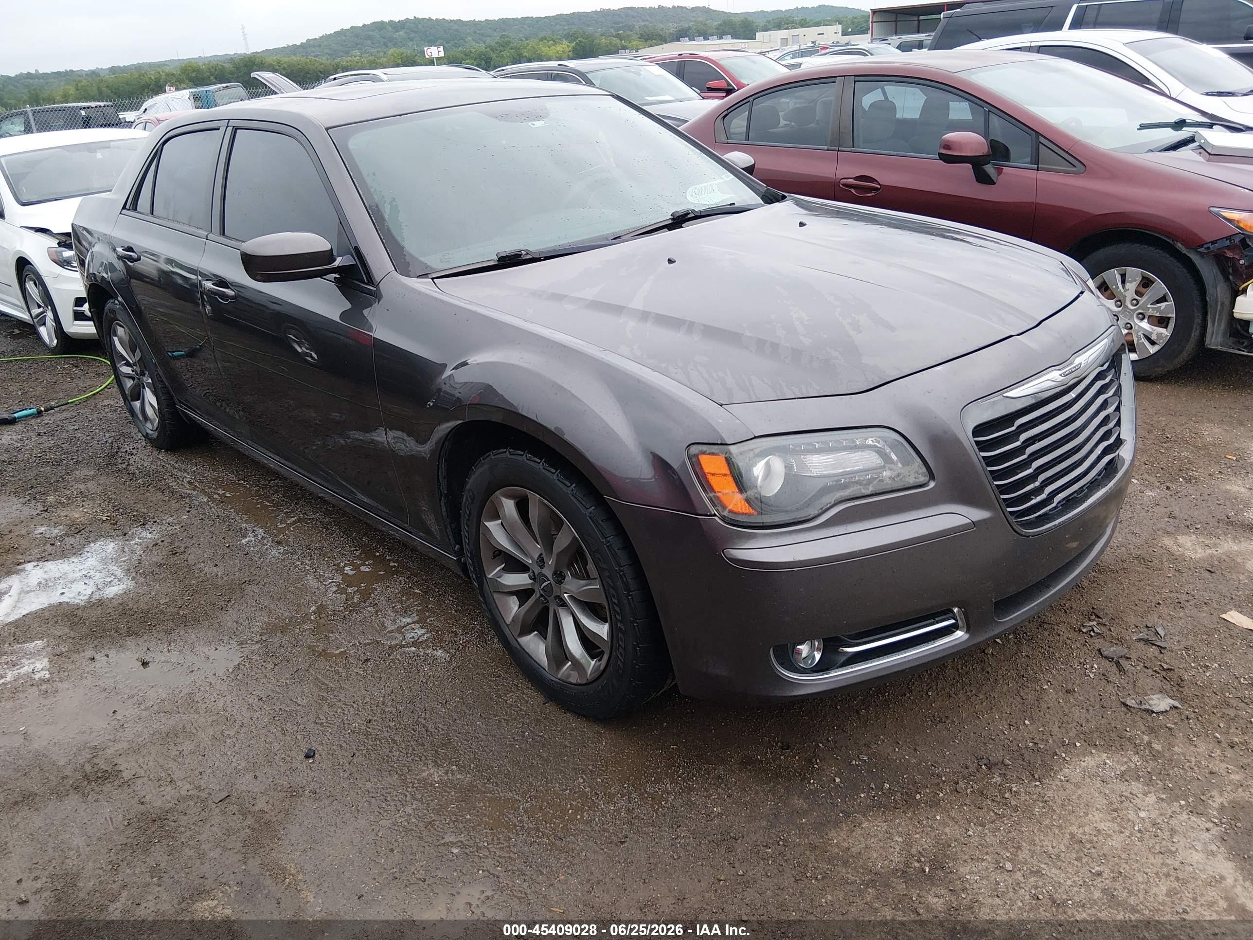 2014 Chrysler 300 300s Серый vin: 2C3CCAGG5EH297383