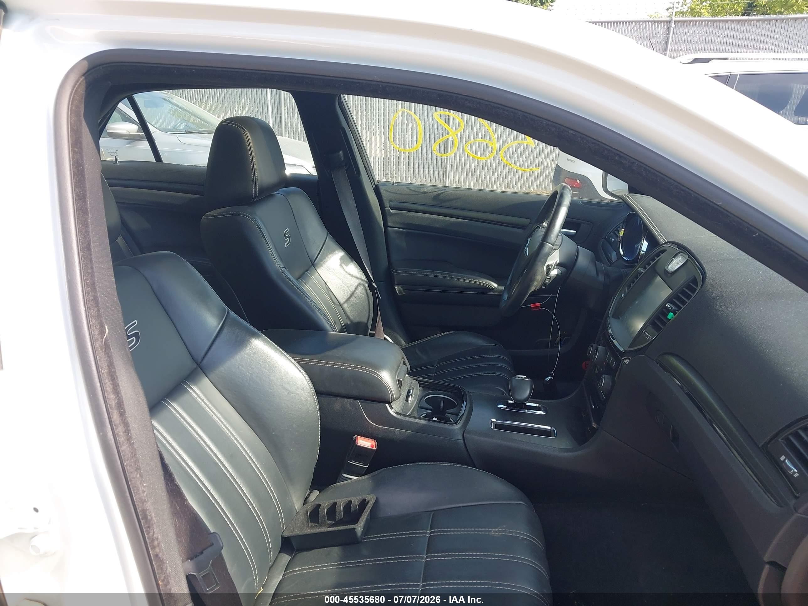 2014 Chrysler 300 300s White vin: 2C3CCAGG7EH383441