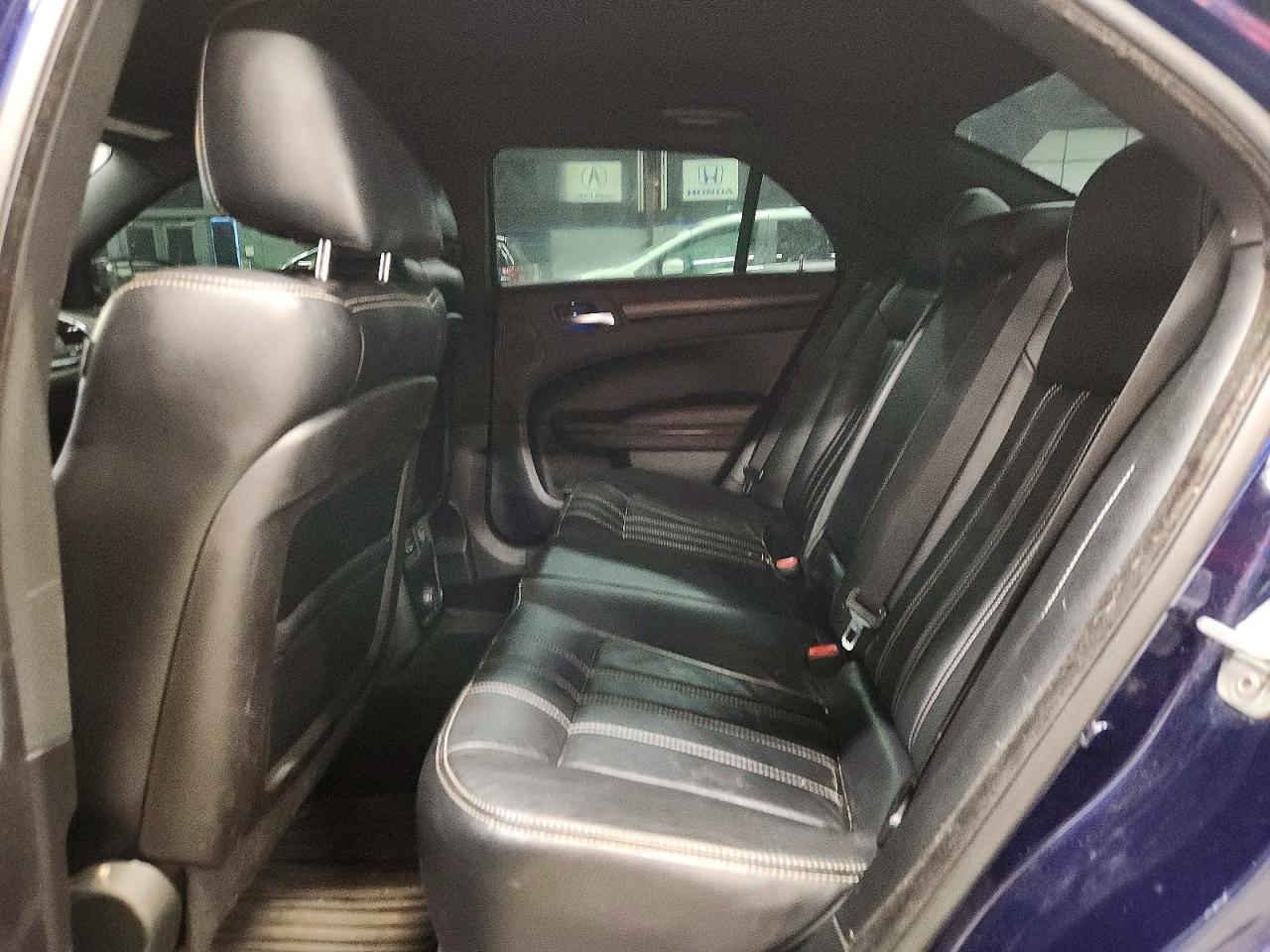 2014 Chrysler 300 Blue vin: 2C3CCAGG8EH120360