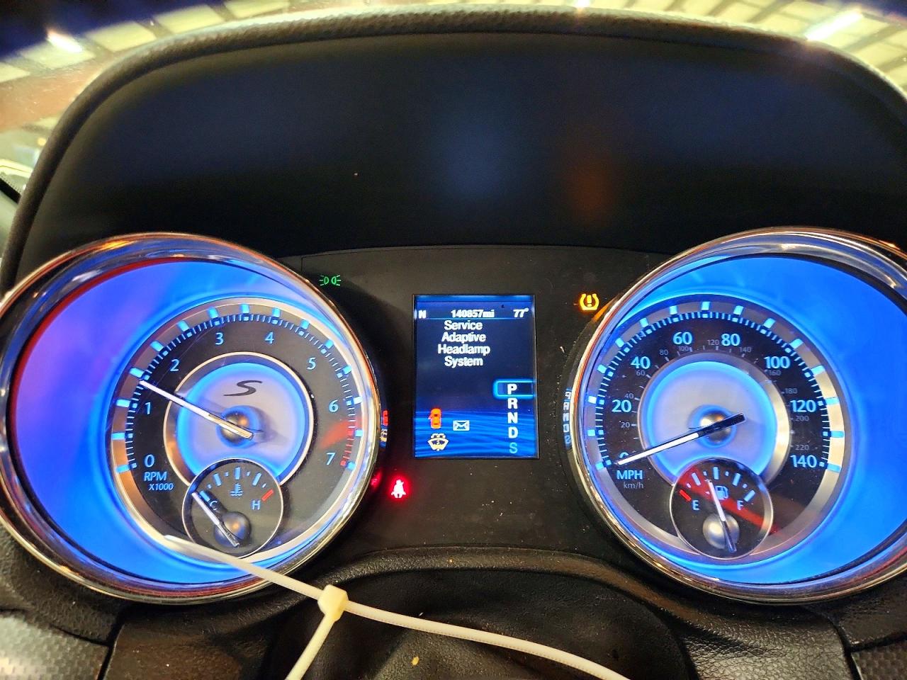 2014 Chrysler 300 Blue vin: 2C3CCAGG8EH120360