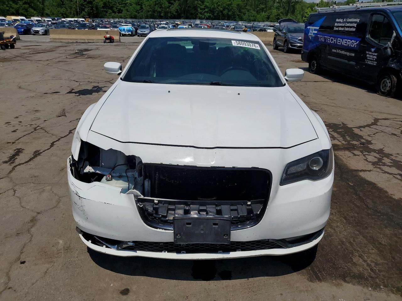 2015 Chrysler 300 S White vin: 2C3CCAGG8FH892343