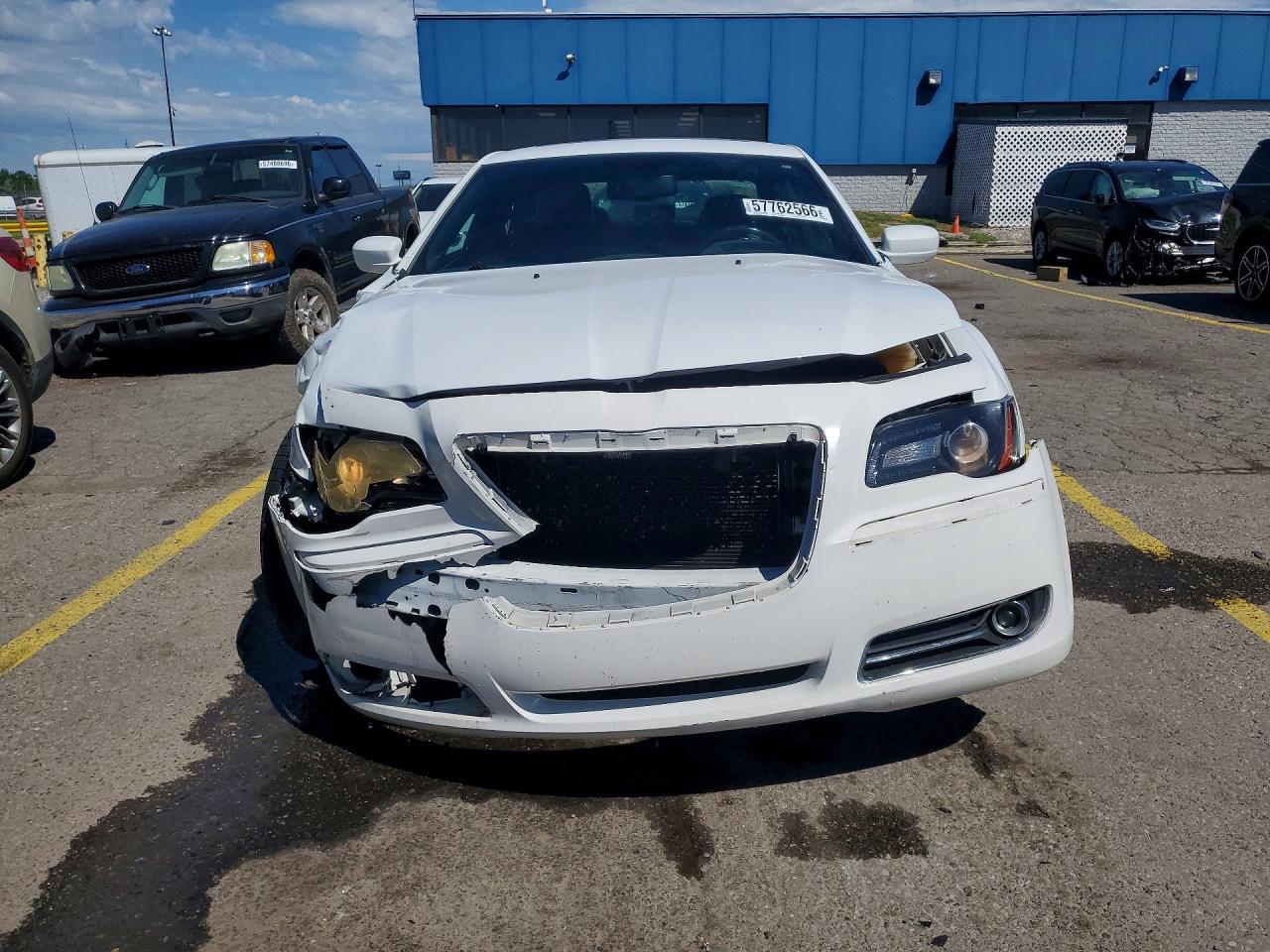 2014 Chrysler 300 S White vin: 2C3CCAGG9EH353194