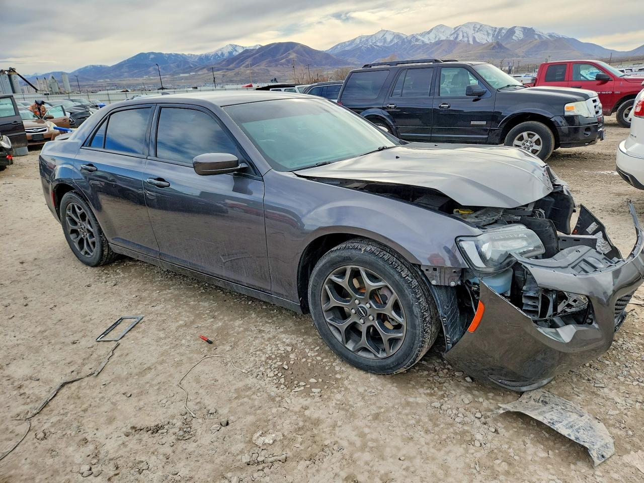 2018 Chrysler 300 S Gray vin: 2C3CCAGG9JH314292