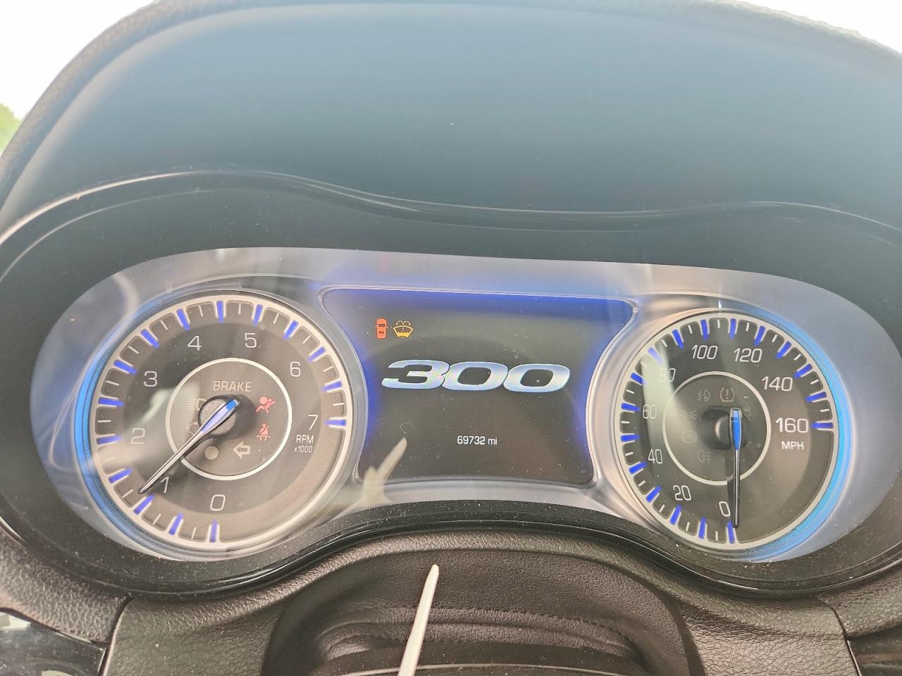 2022 Chrysler 300 S White vin: 2C3CCAGG9NH135319